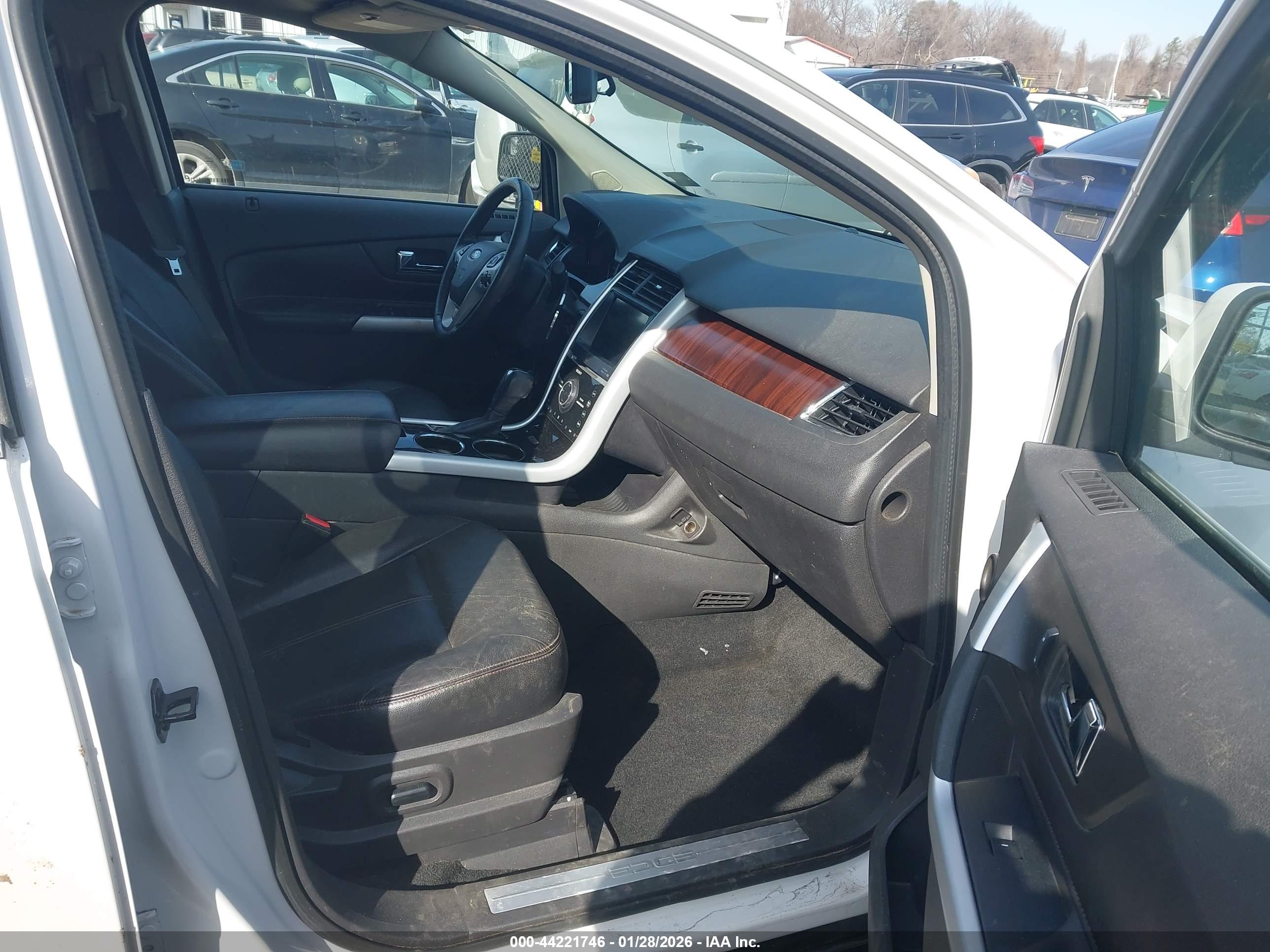 FORD EDGE image 5