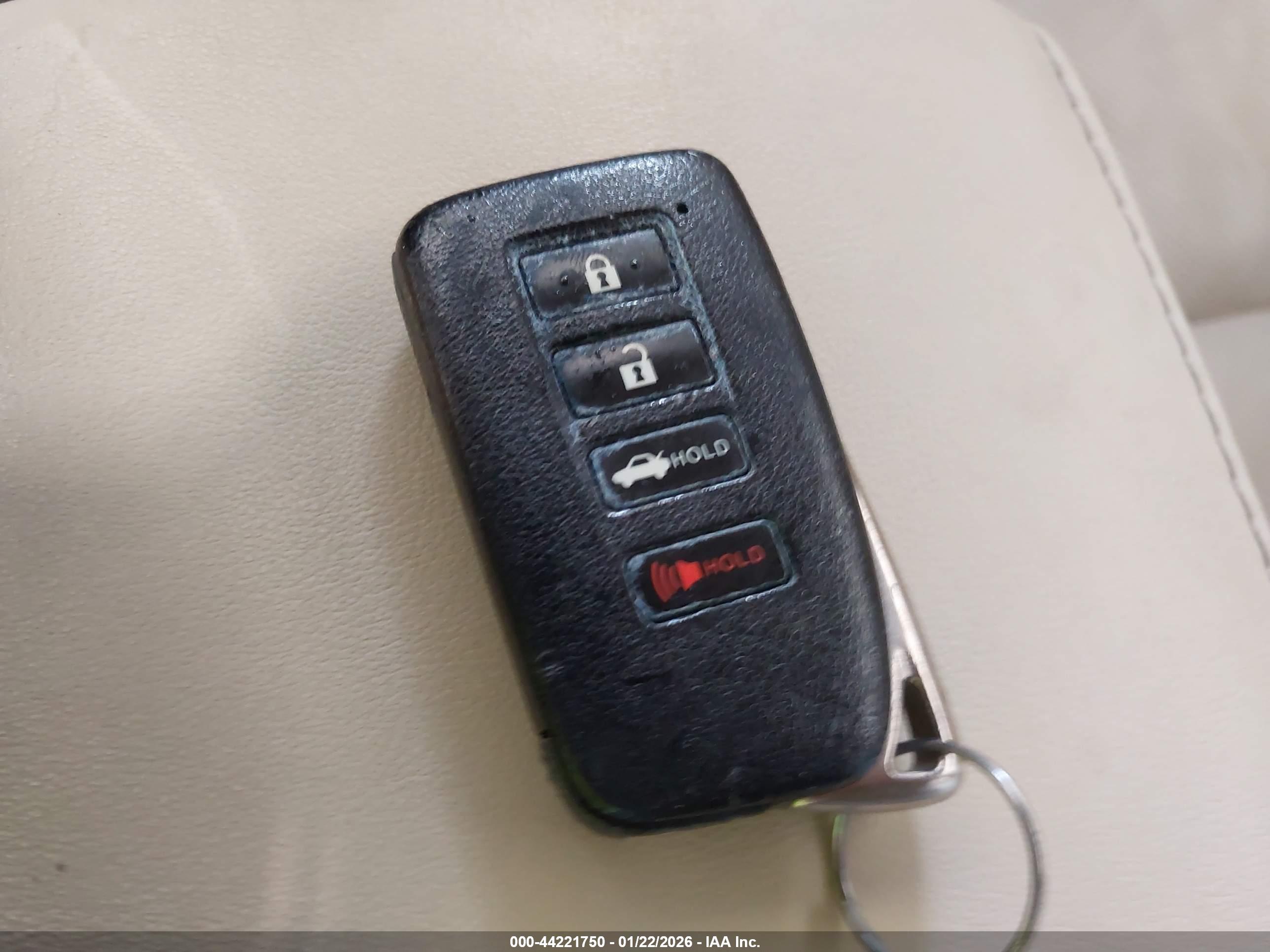 LEXUS ES image 11