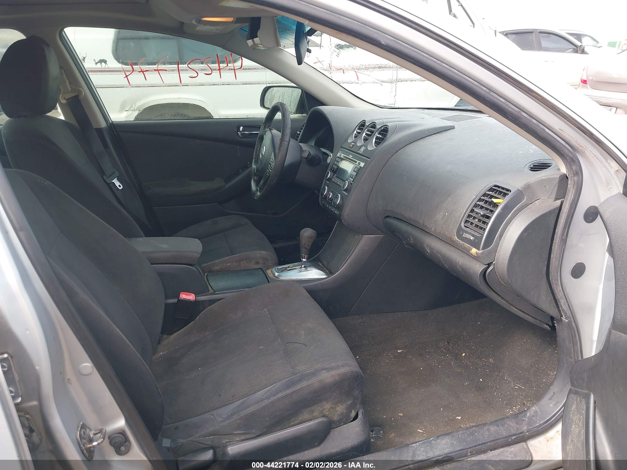 NISSAN ALTIMA image 5