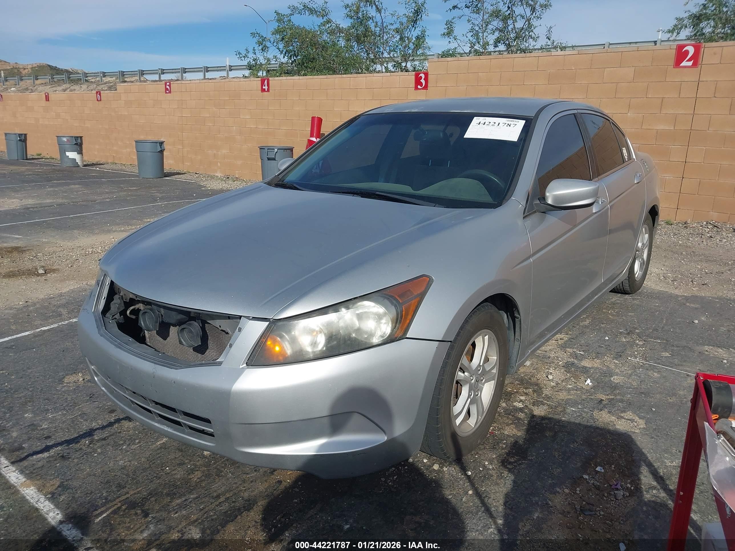 HONDA ACCORD image 2