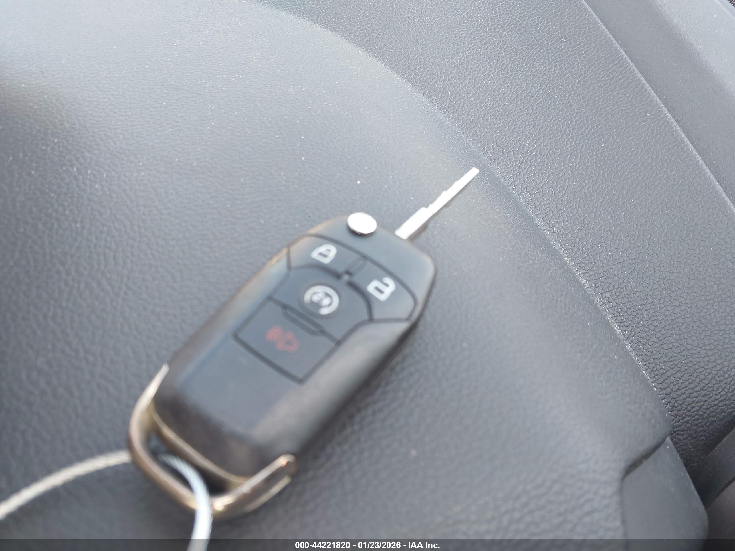 FORD F-150 image 11