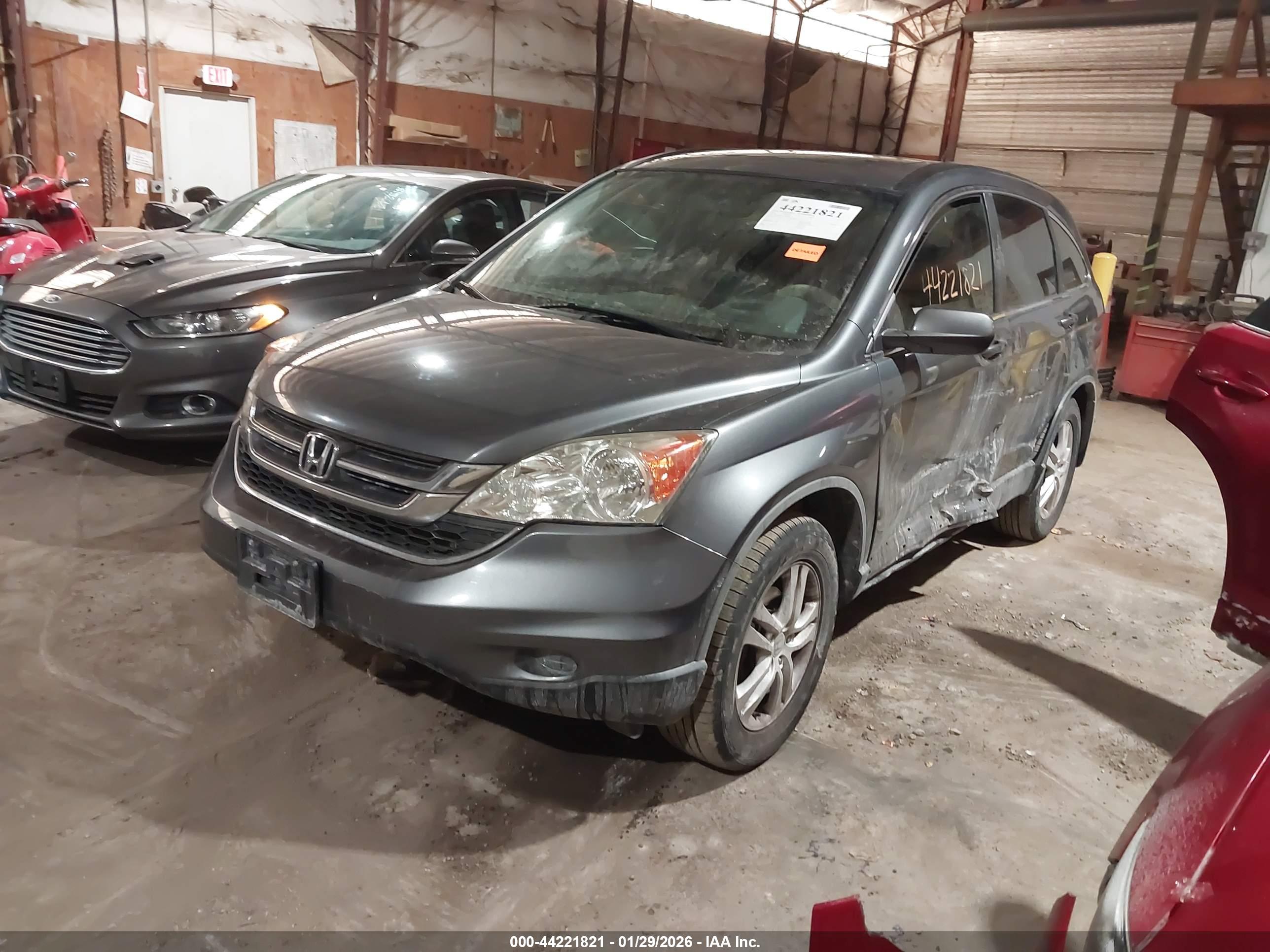 HONDA CR-V image 2