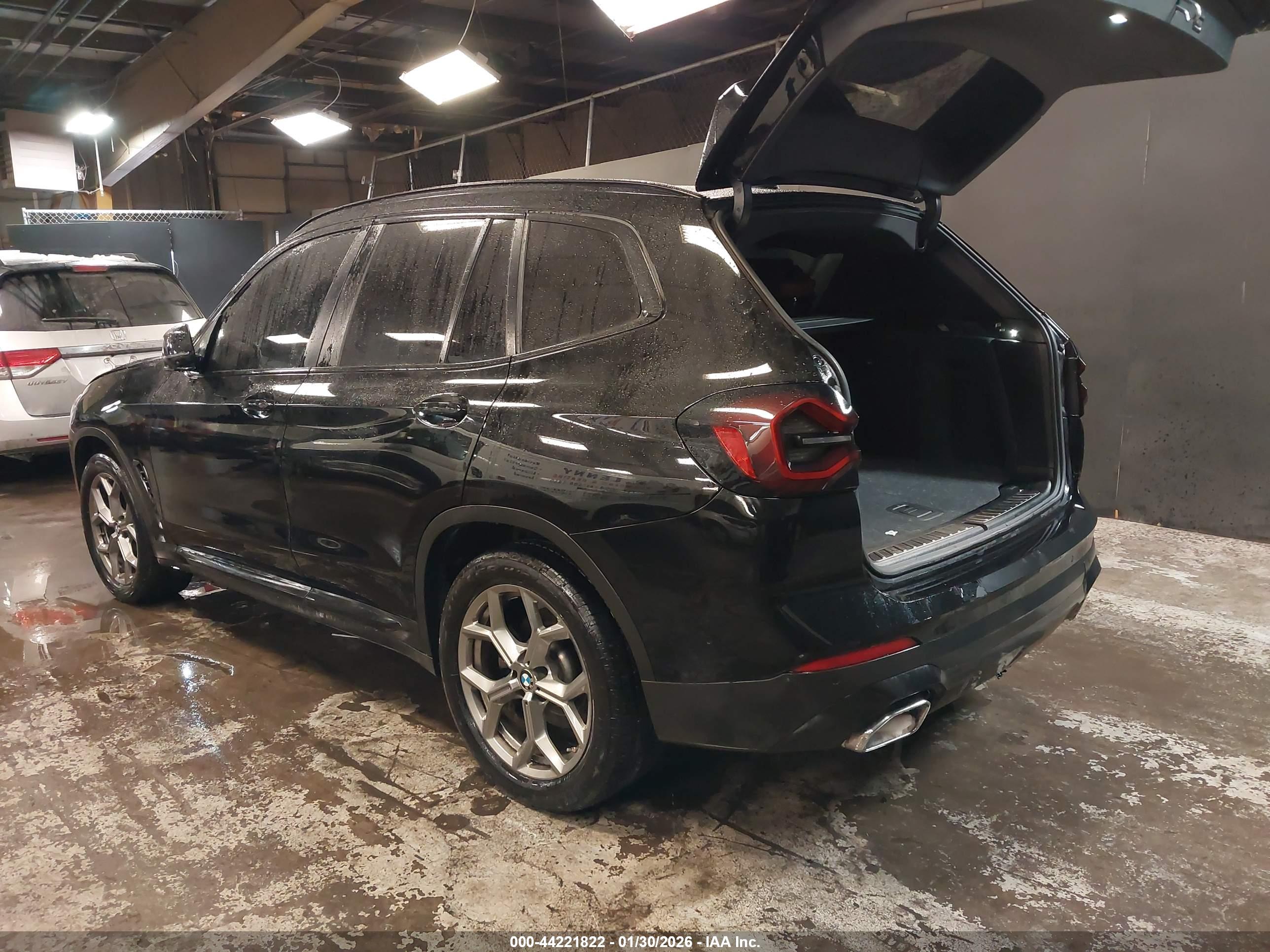 BMW X3 image 3