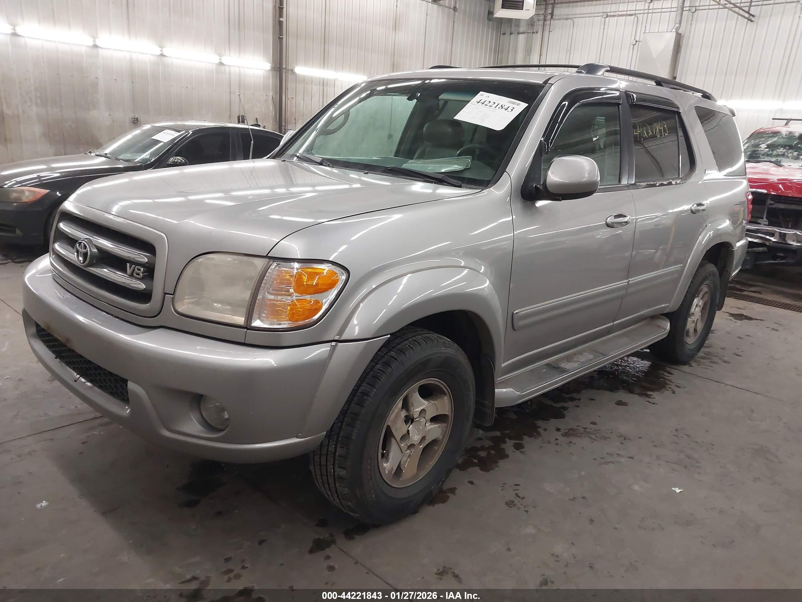 TOYOTA SEQUOIA image 2