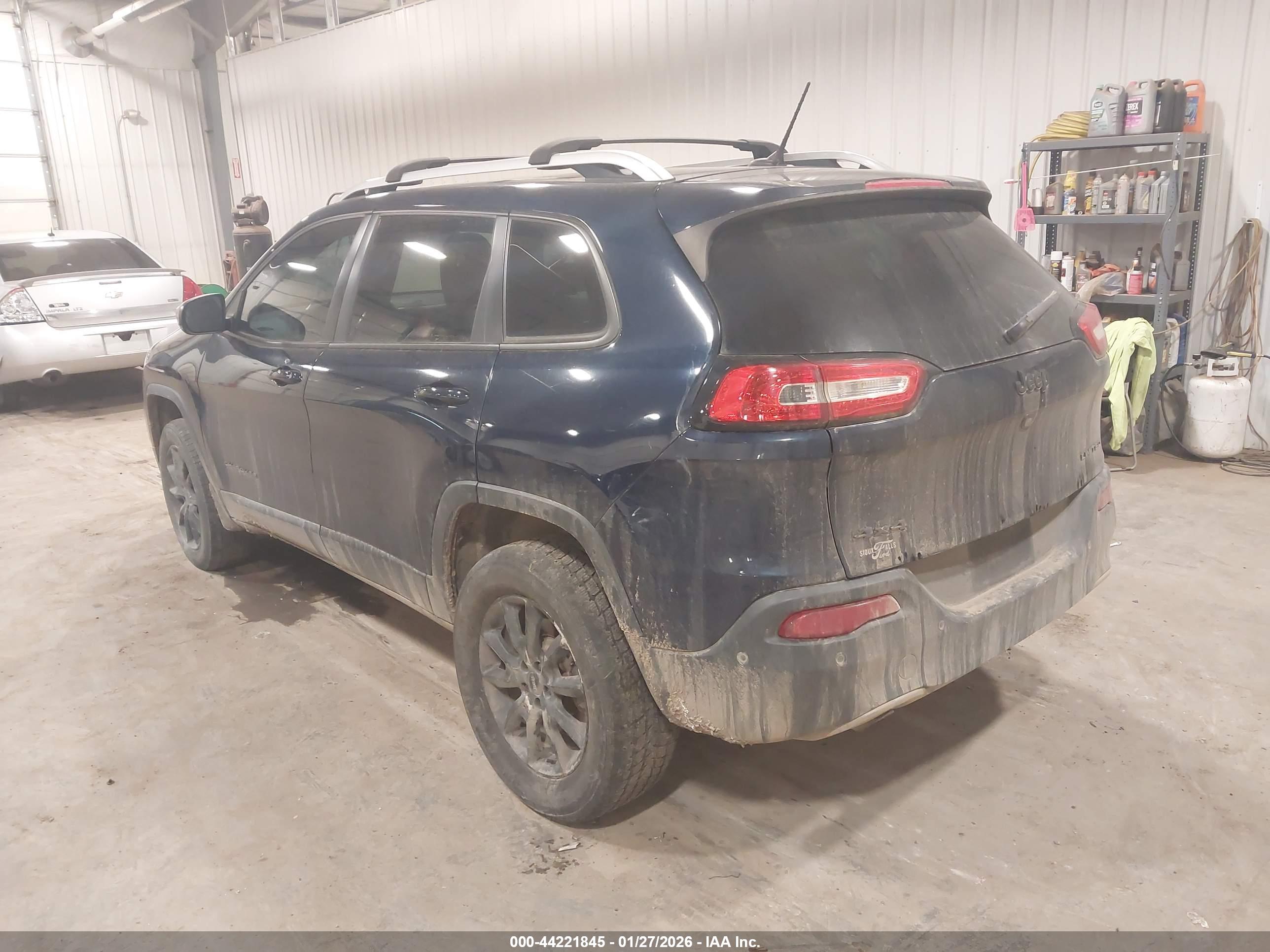 JEEP CHEROKEE image 3