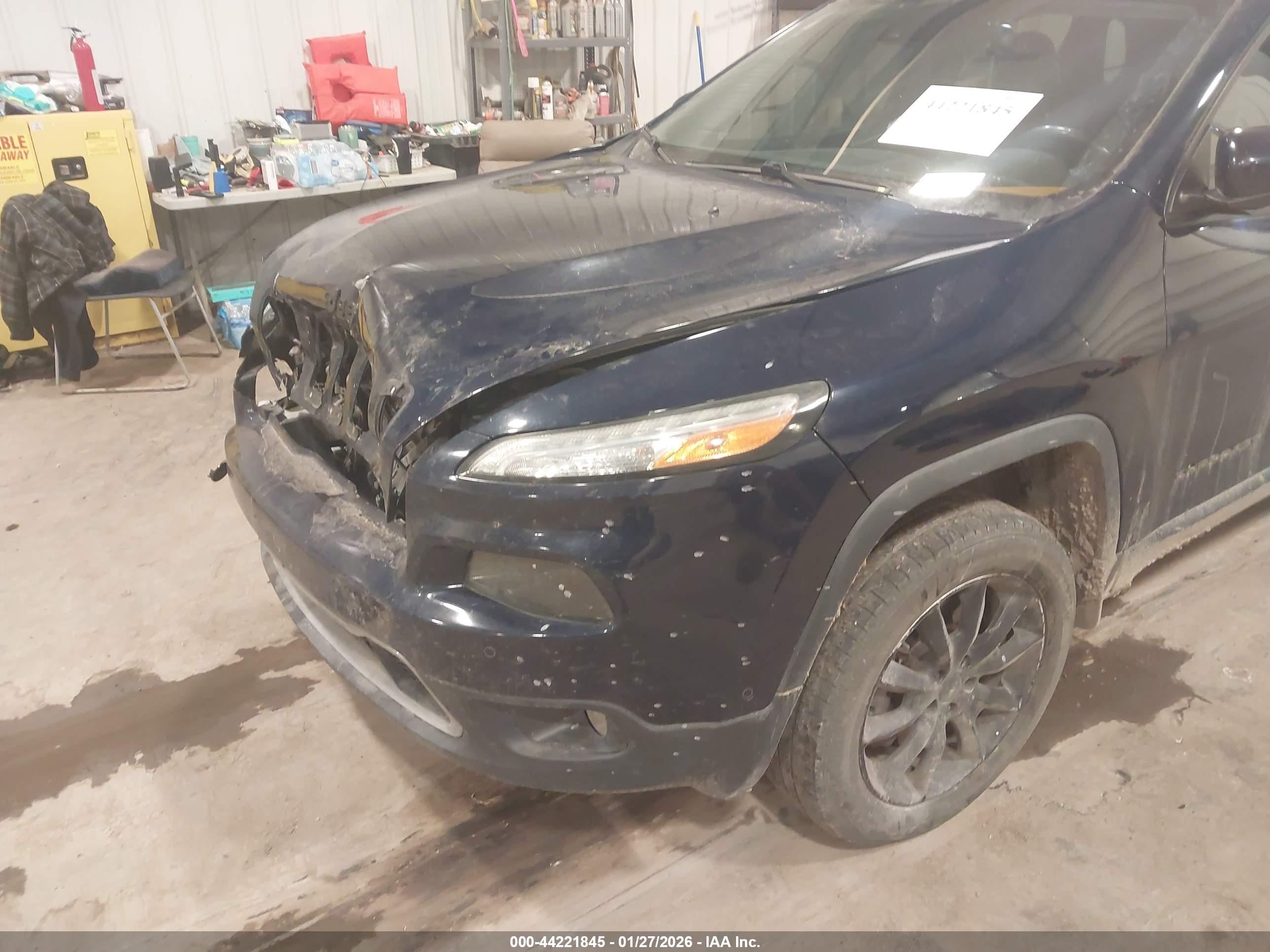 JEEP CHEROKEE image 6