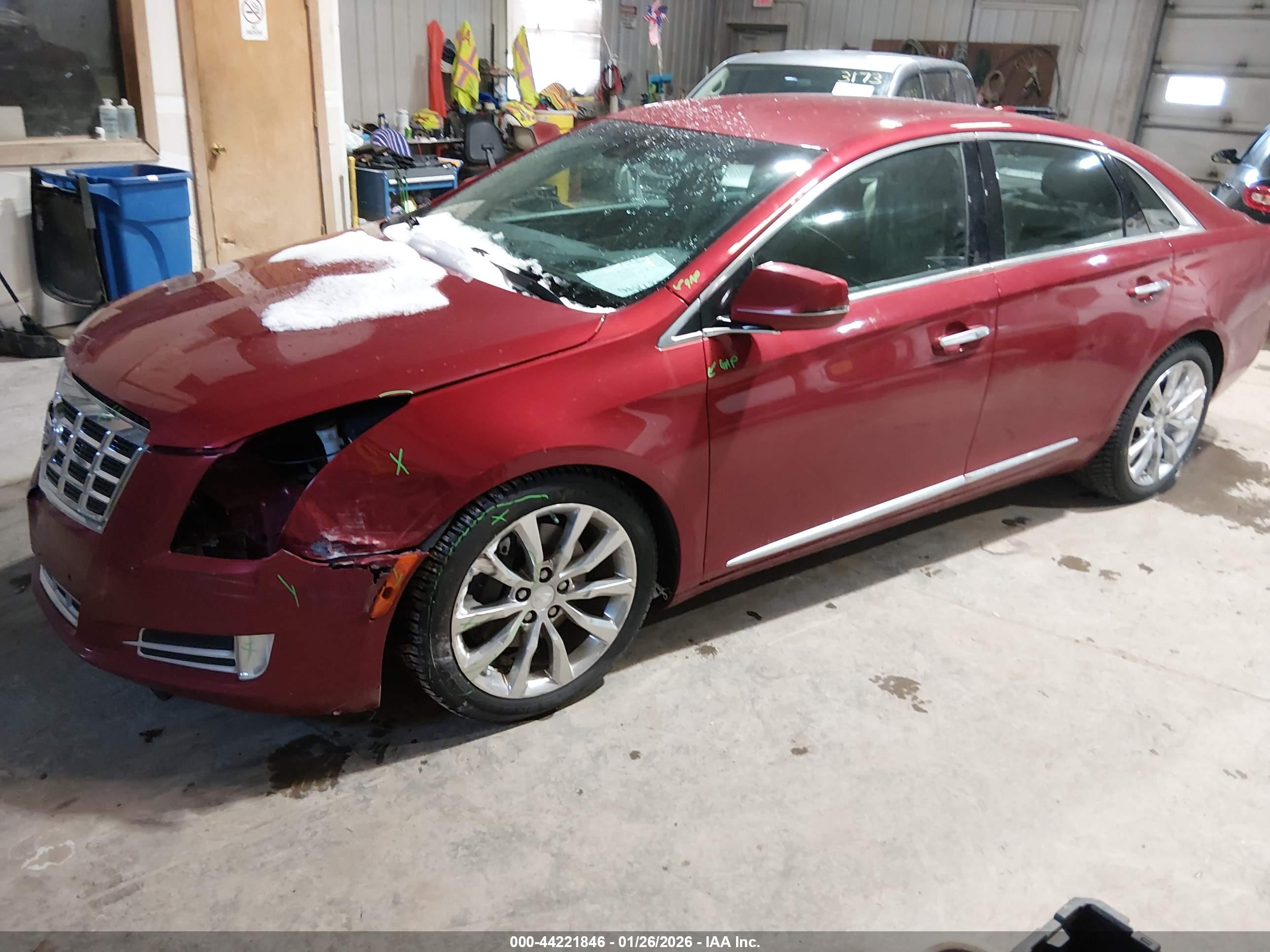 CADILLAC XTS image 2