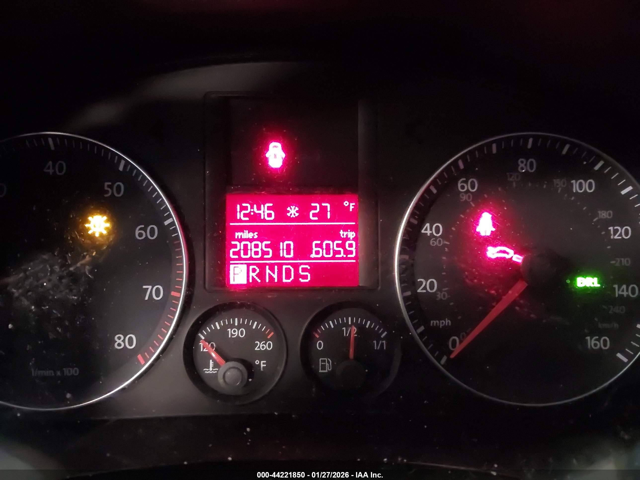 VOLKSWAGEN JETTA image 7