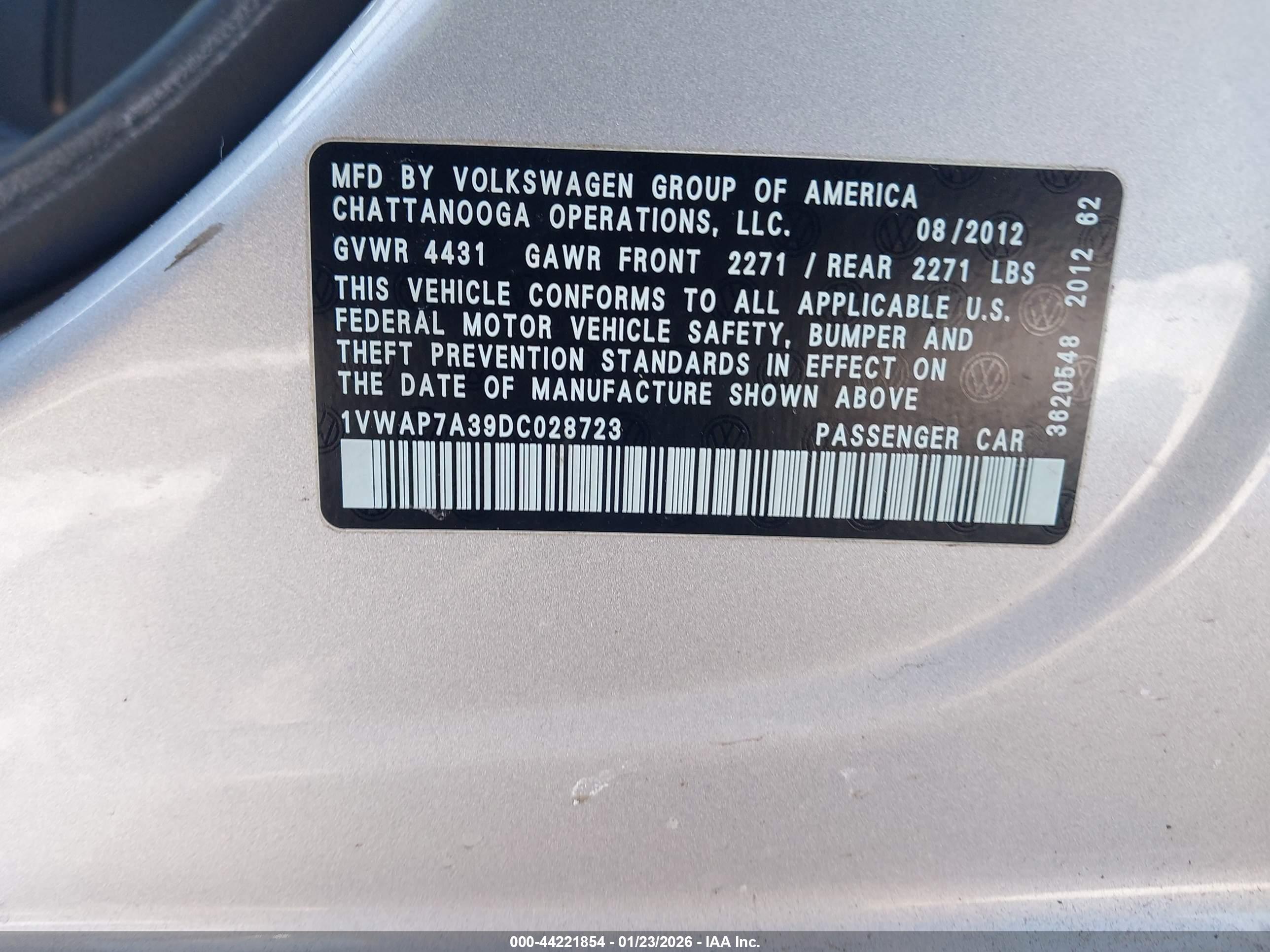 VOLKSWAGEN PASSAT image 9