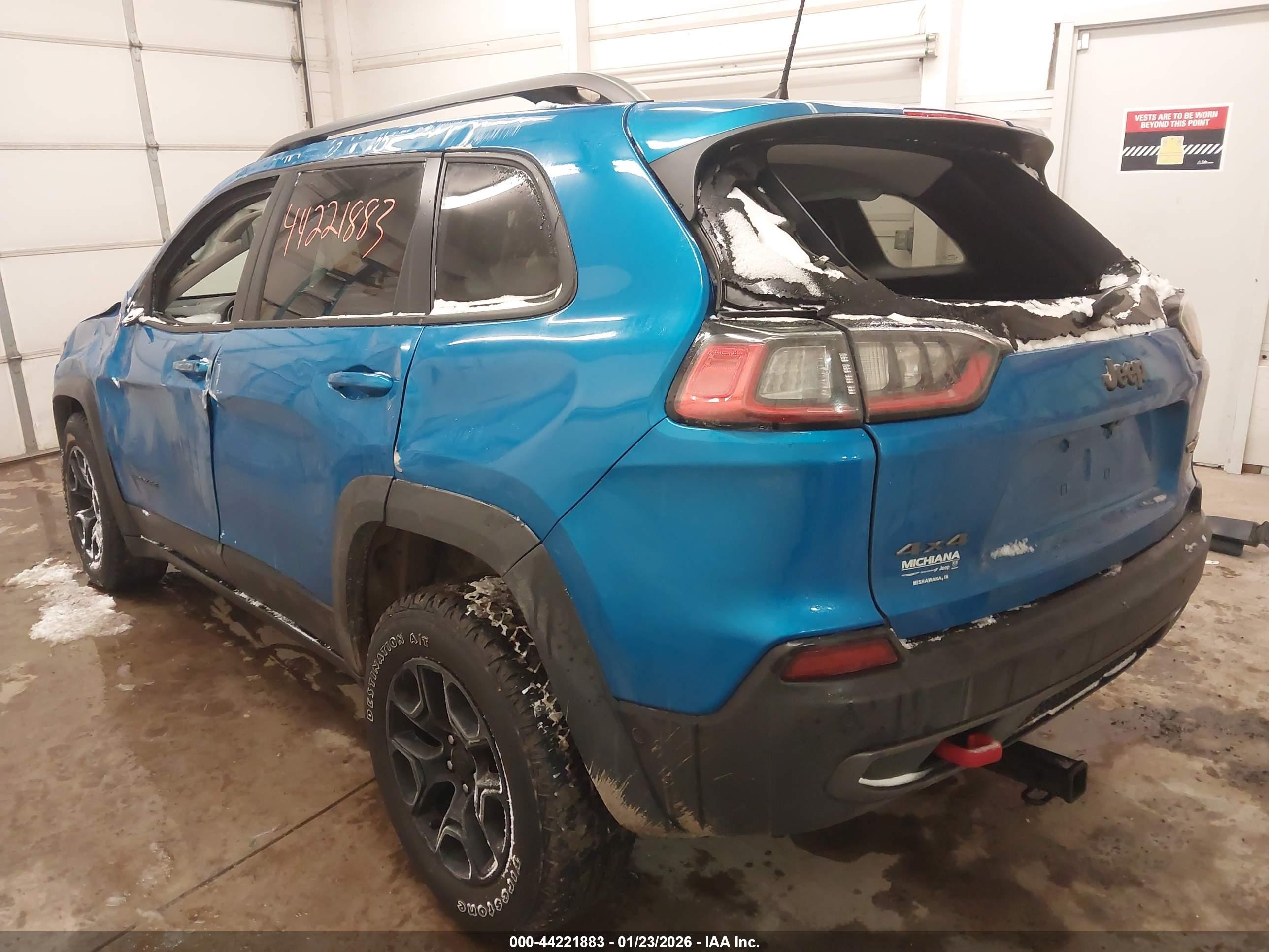 JEEP CHEROKEE image 6