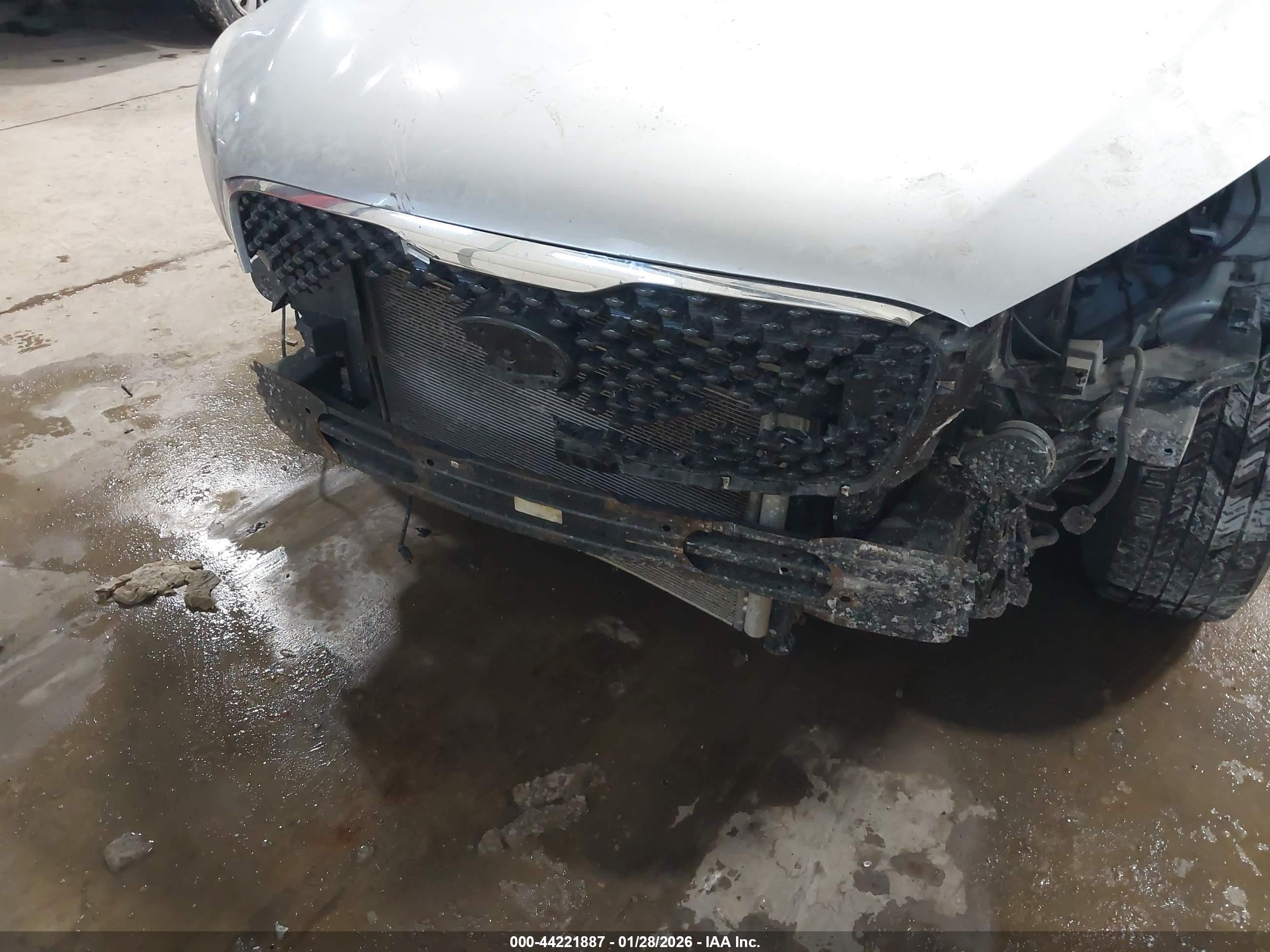 KIA SORENTO image 6