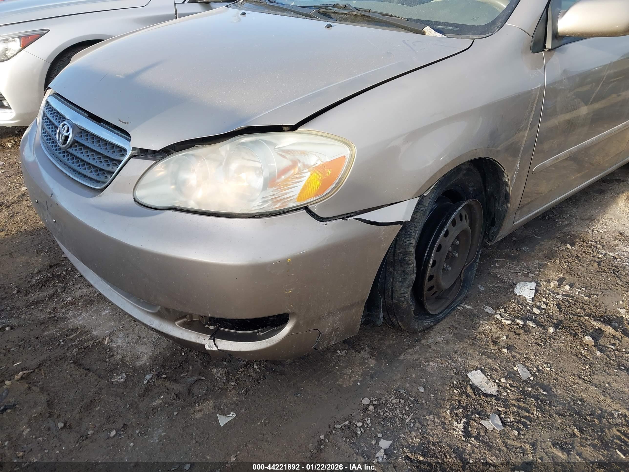 TOYOTA COROLLA image 6