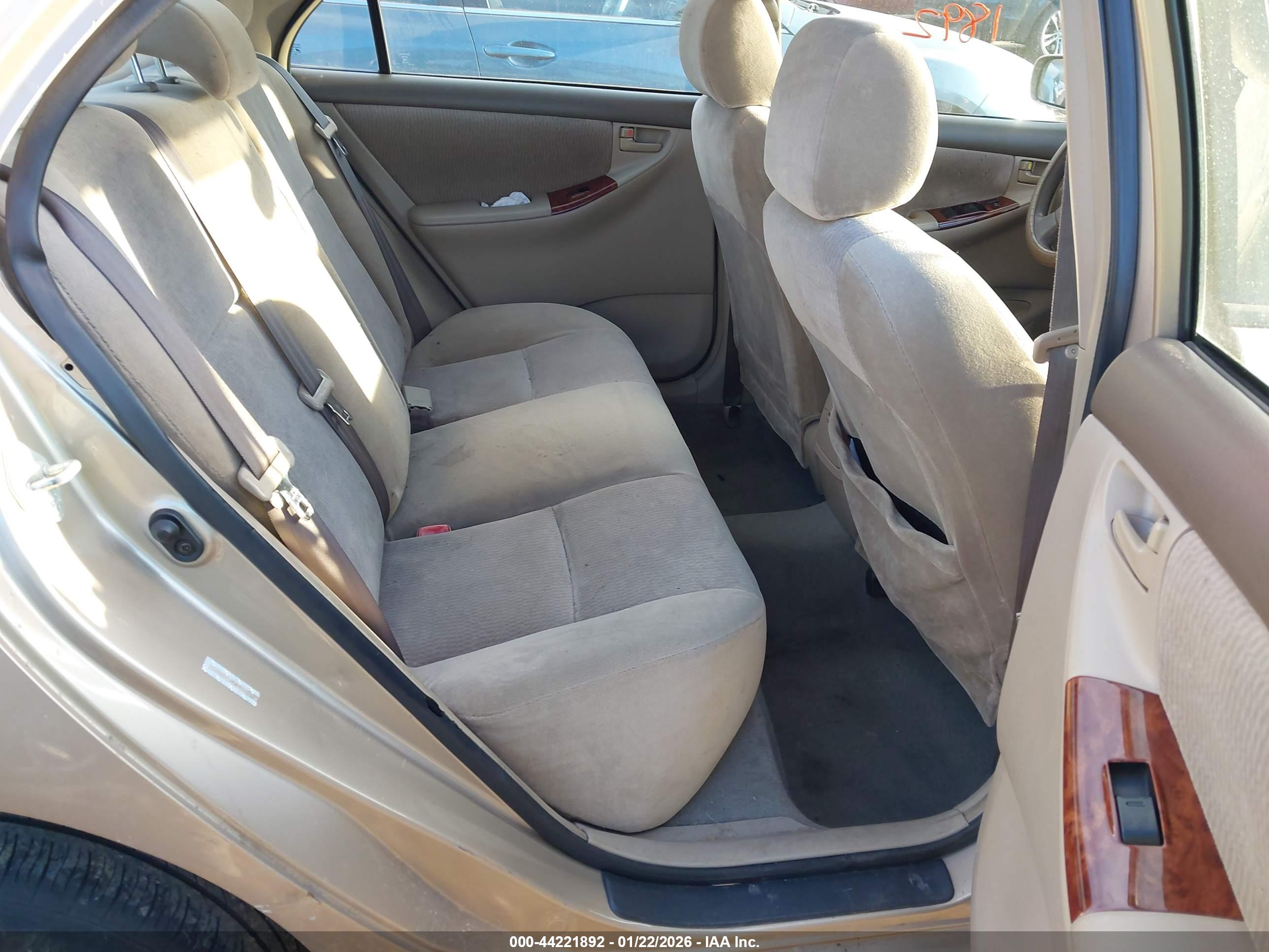 TOYOTA COROLLA image 8