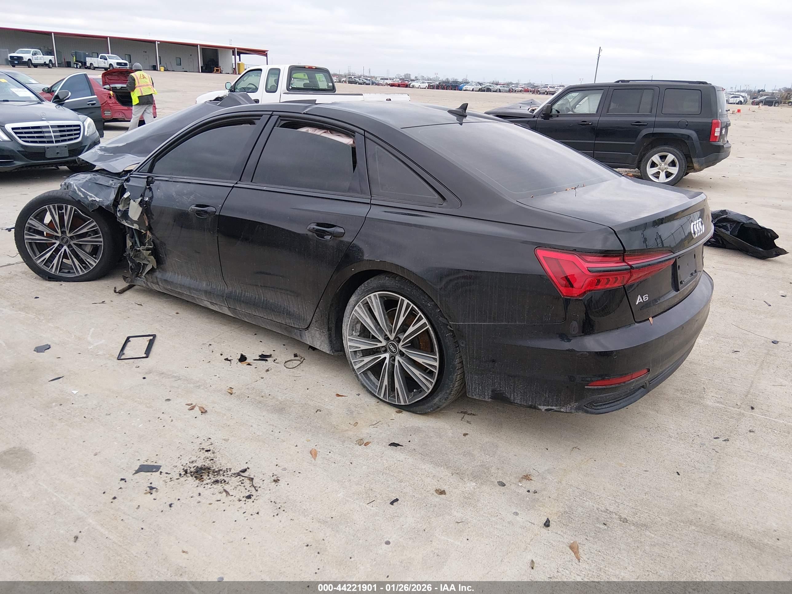 AUDI A6 image 3
