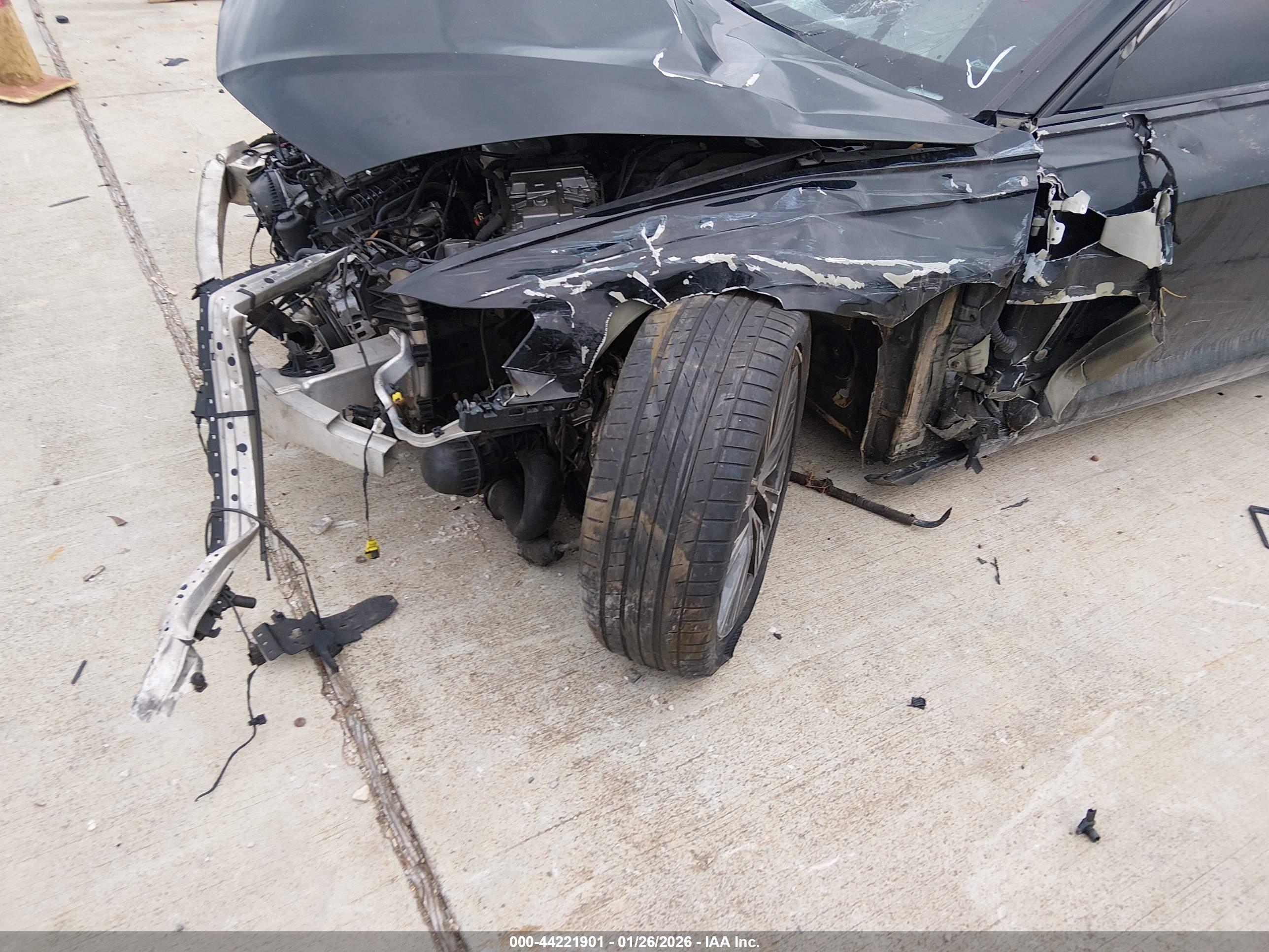 AUDI A6 image 6