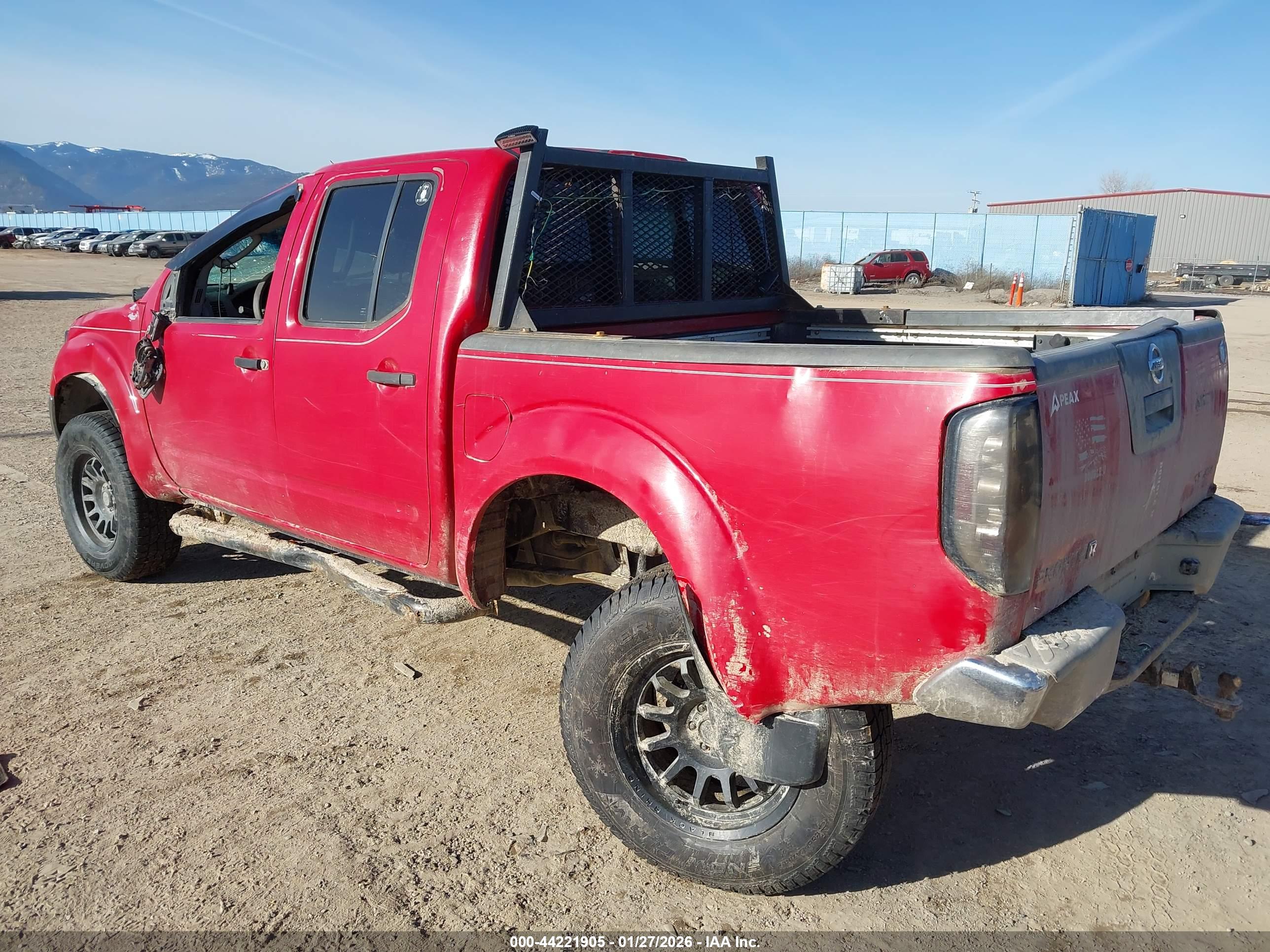 NISSAN FRONTIER image 3