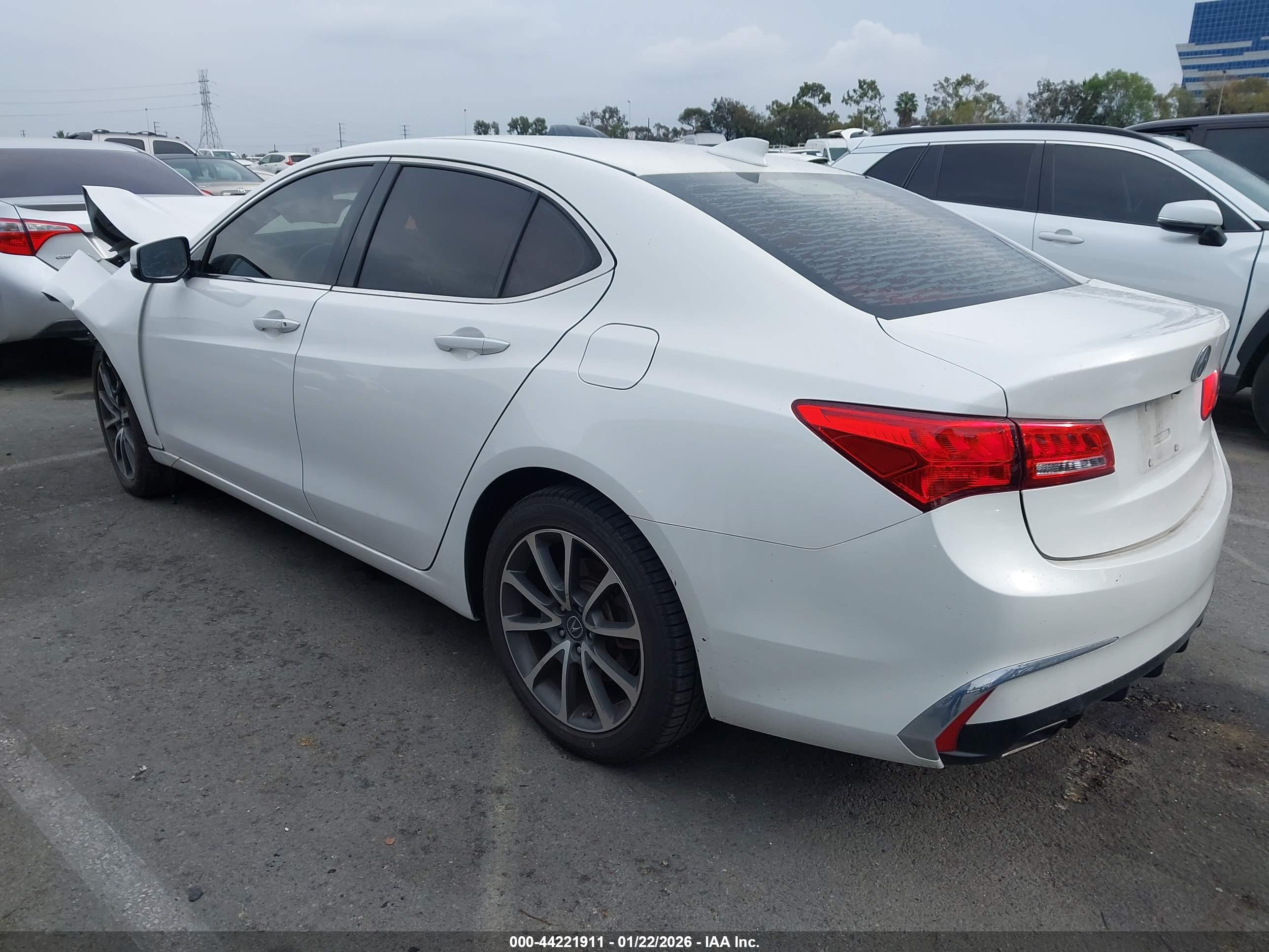 ACURA TLX image 3