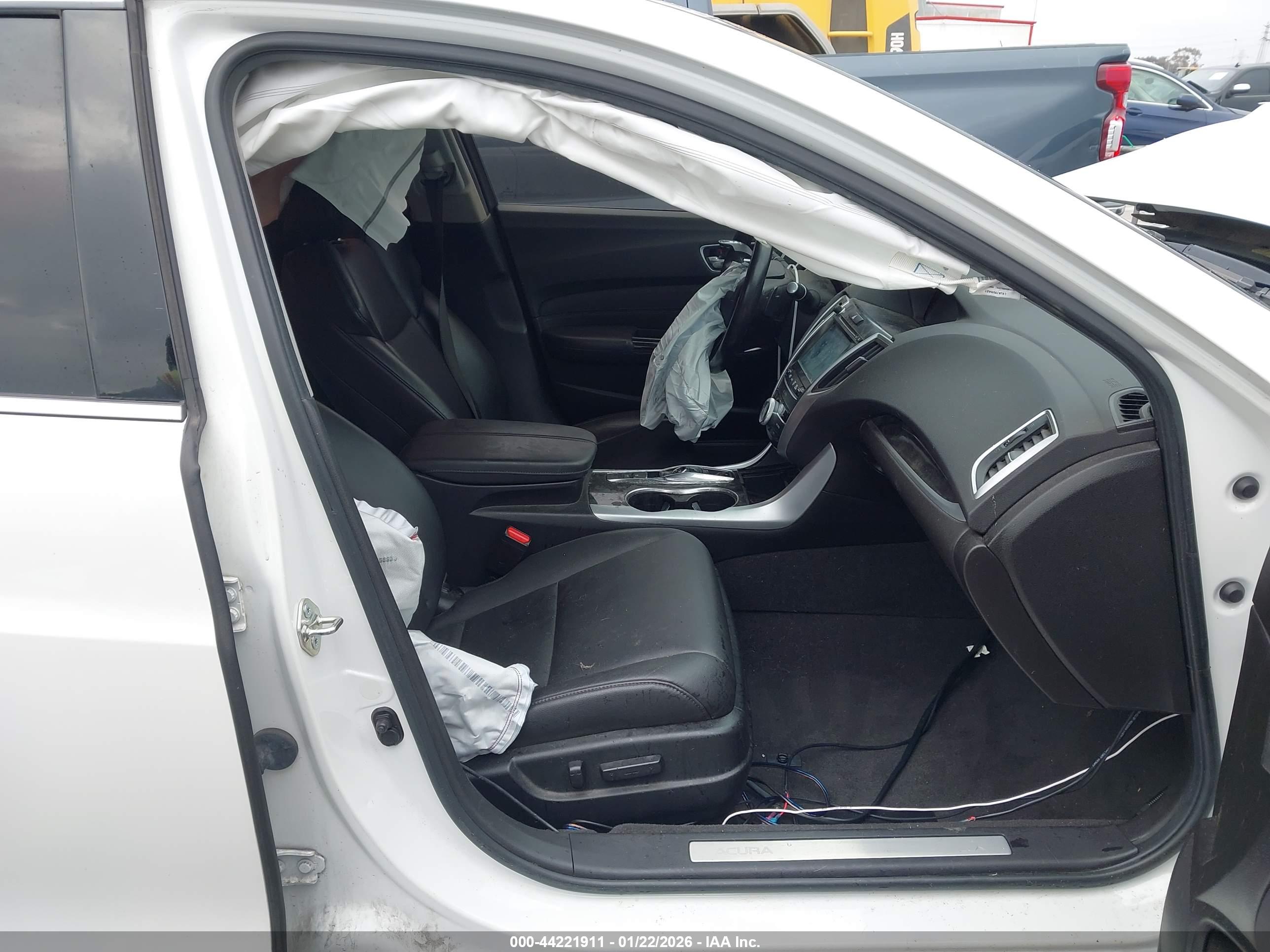 ACURA TLX image 5