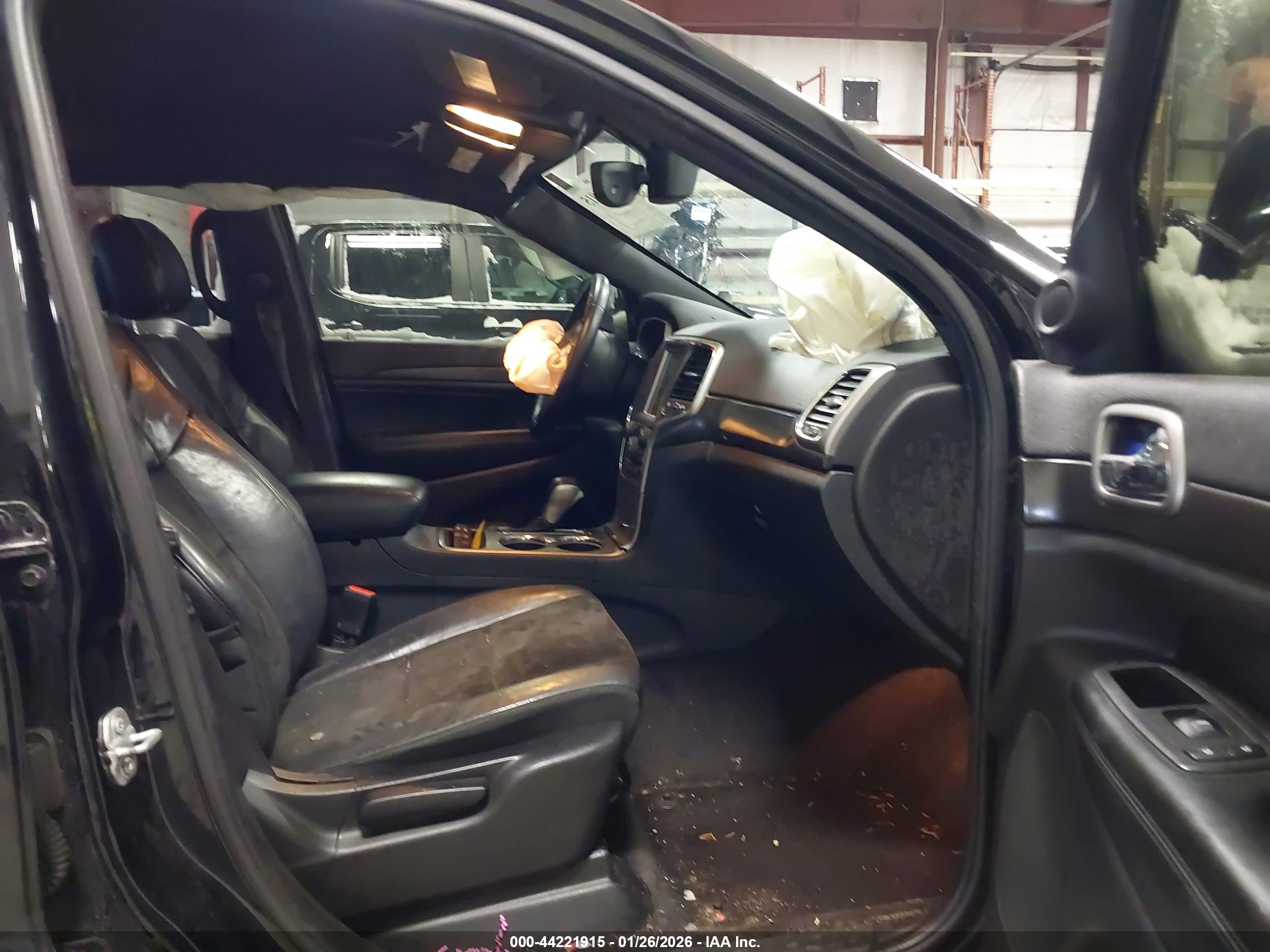 JEEP GRAND image 5