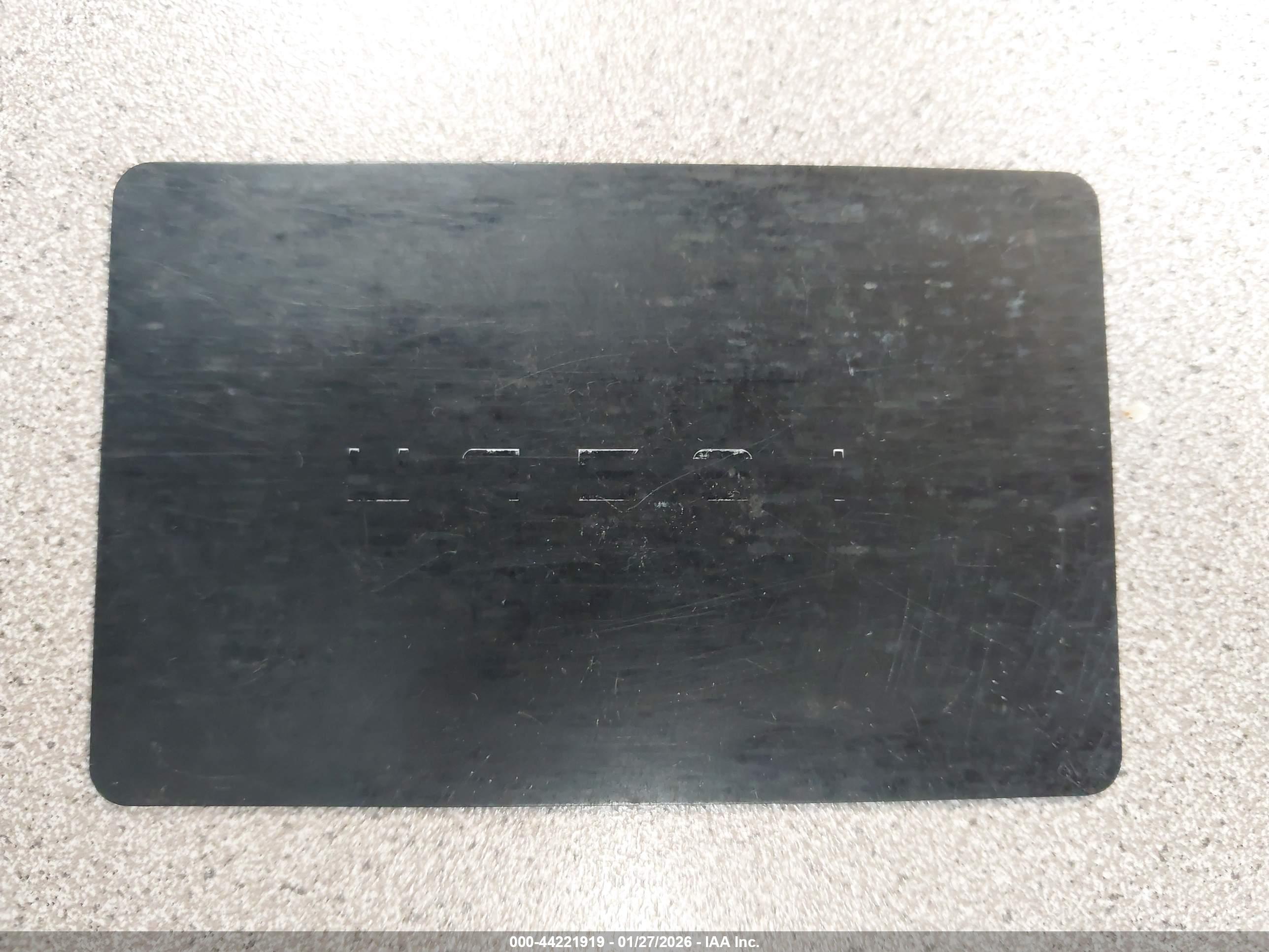 TESLA MODEL image 11