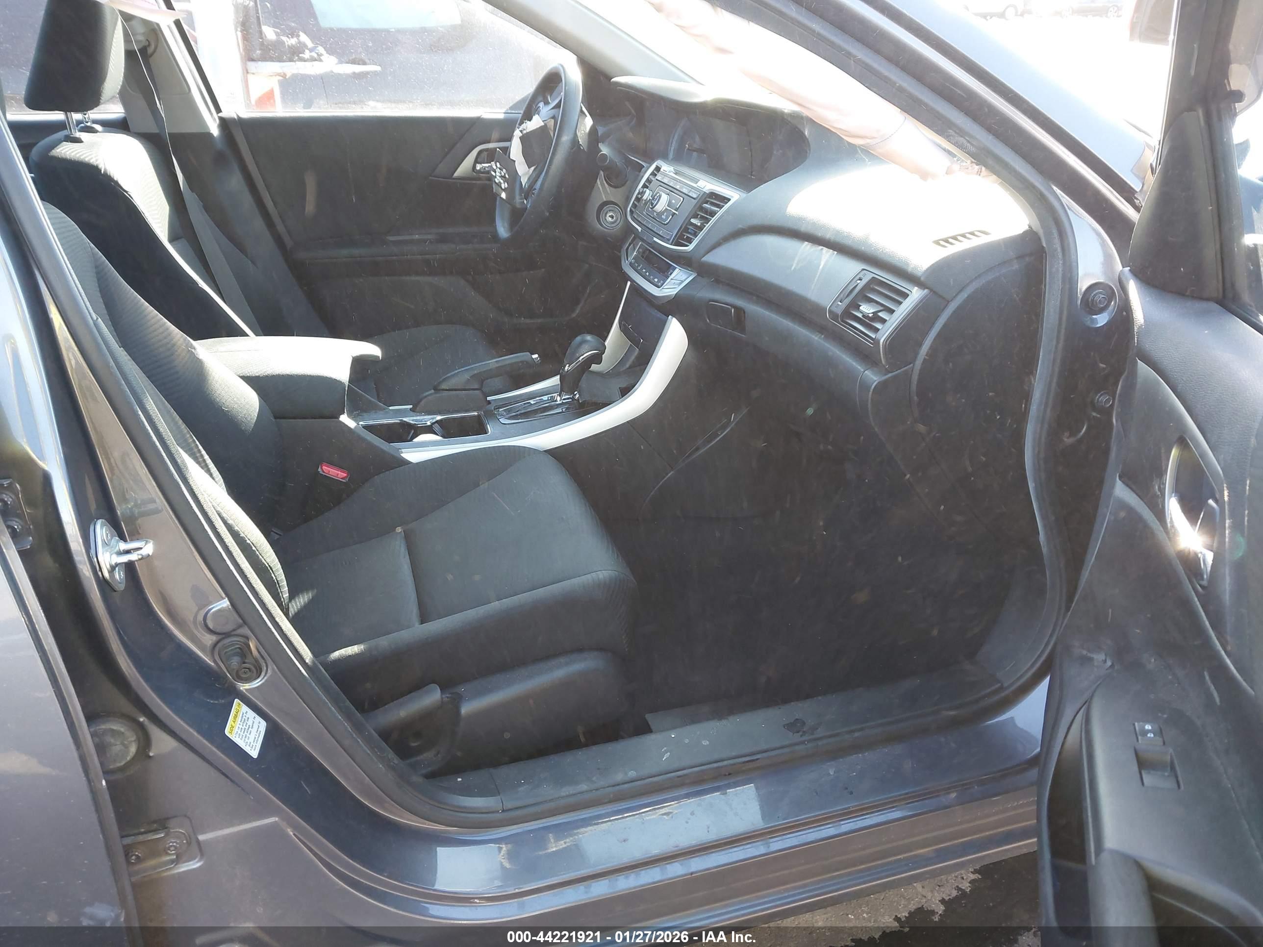 HONDA ACCORD image 5