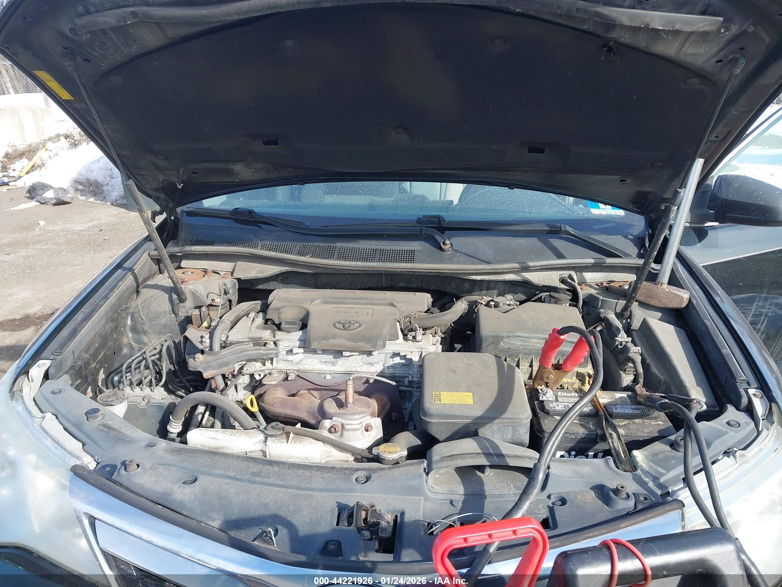 TOYOTA CAMRY image 10