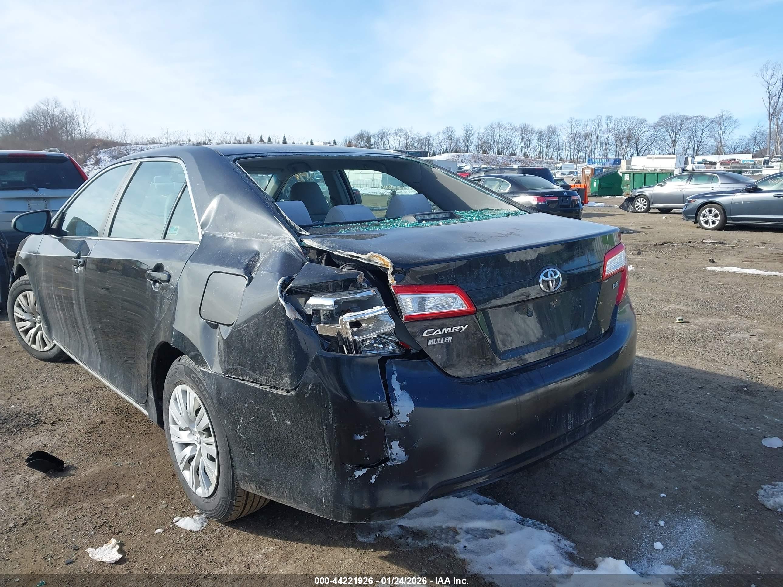 TOYOTA CAMRY image 6