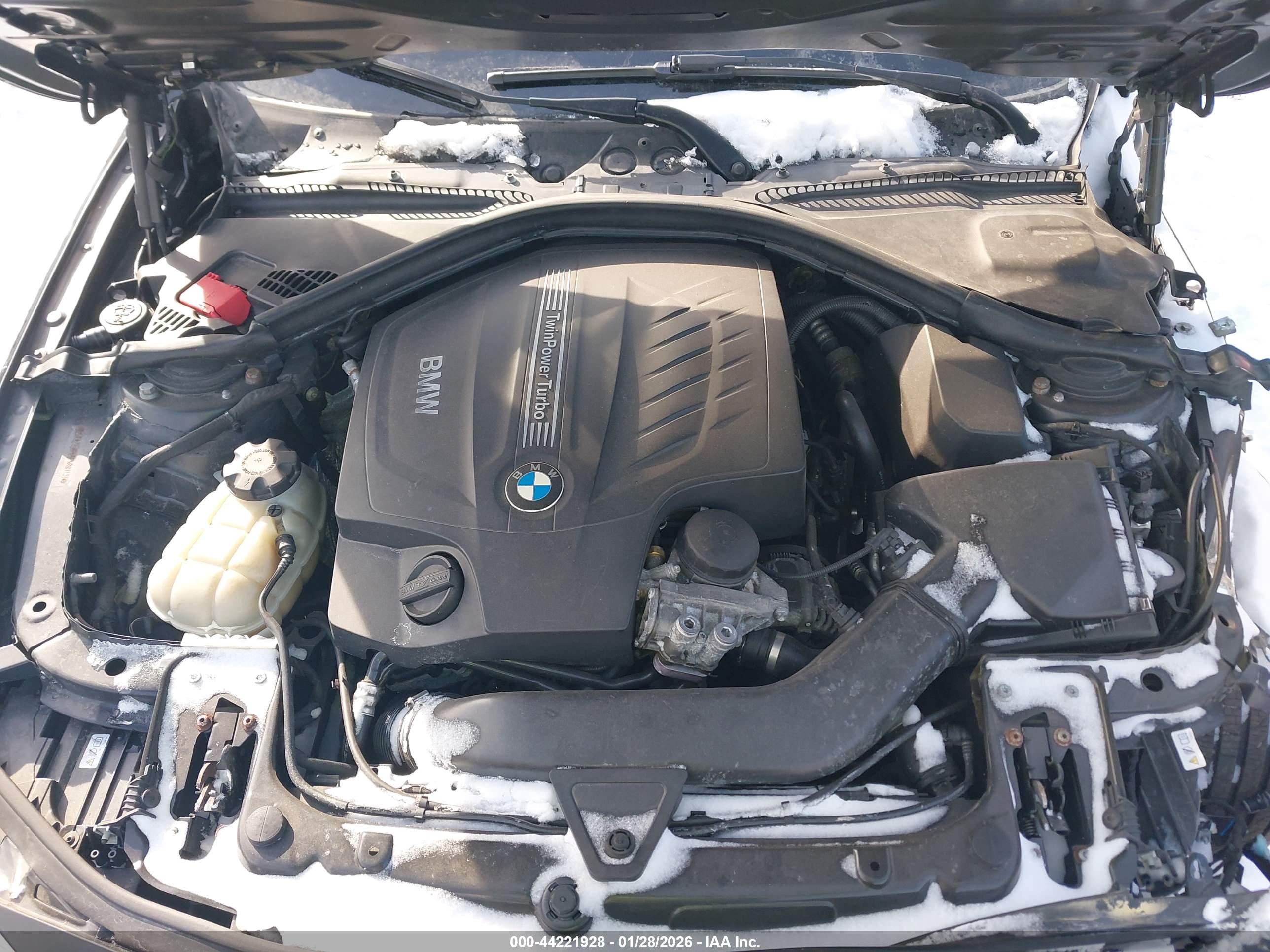 BMW 335I image 10