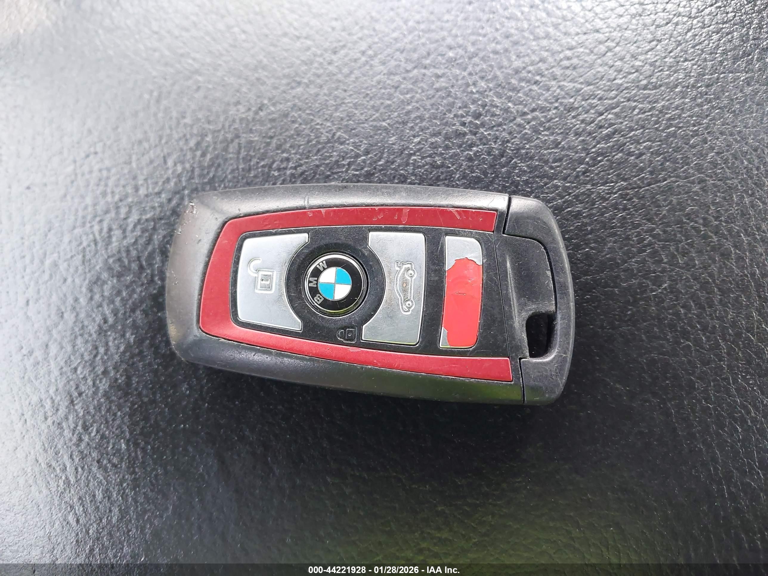 BMW 335I image 11