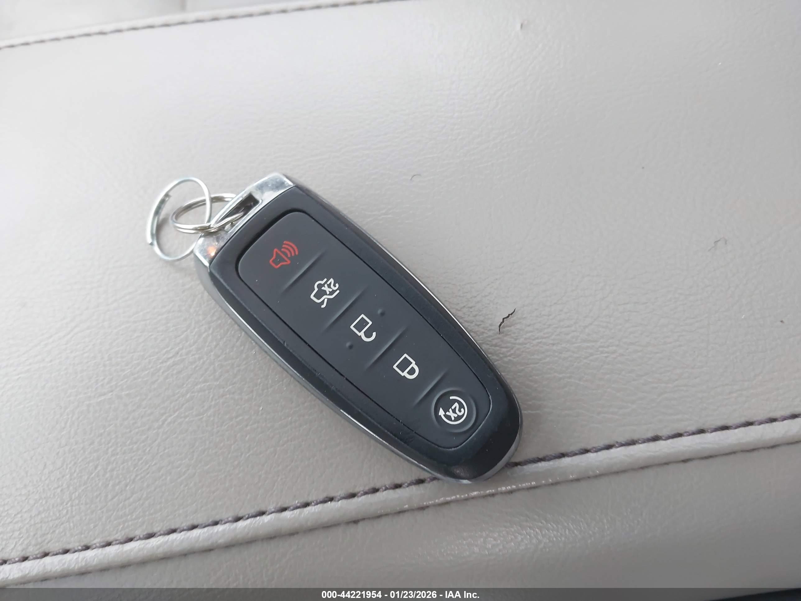FORD EDGE image 11