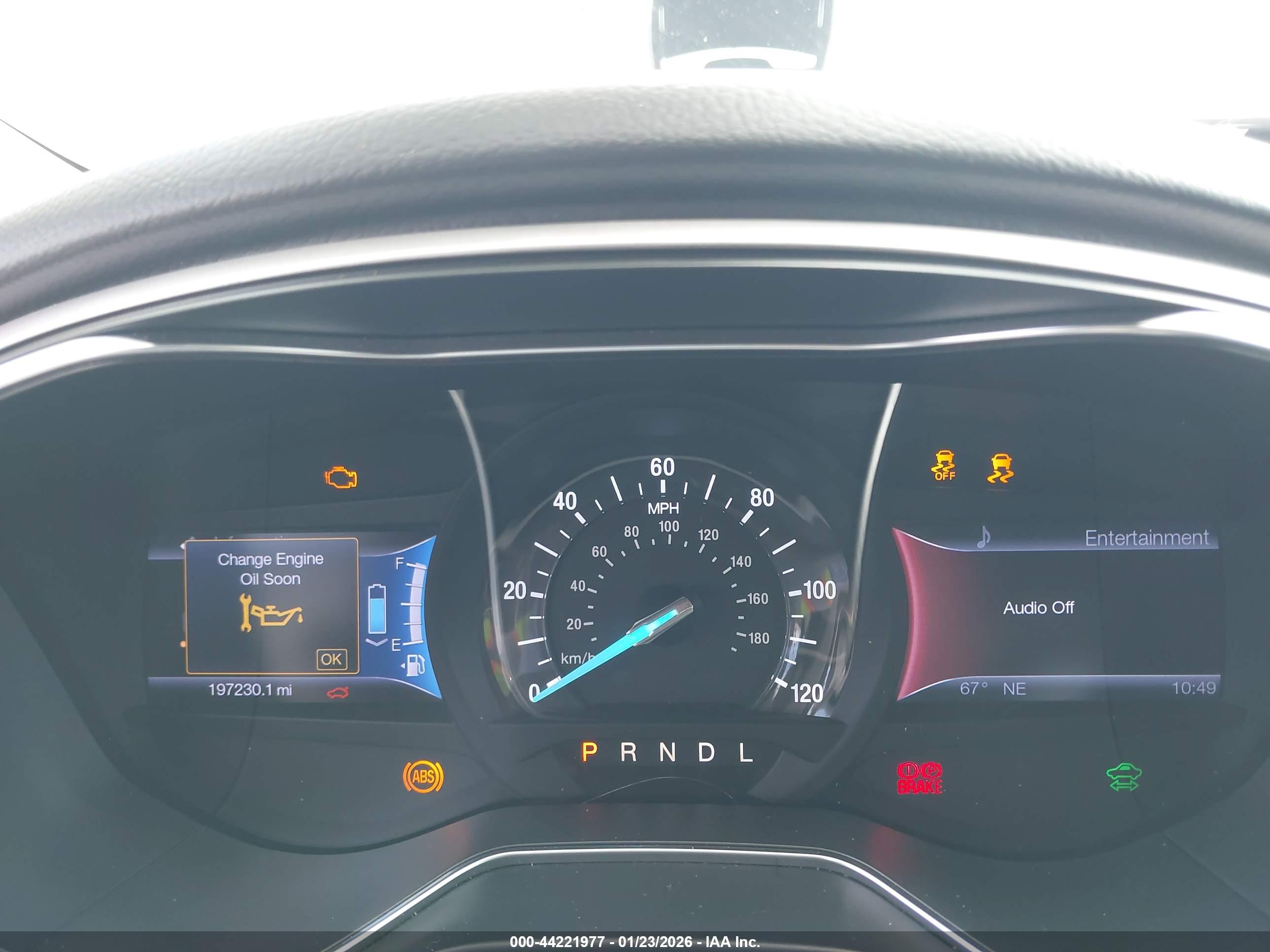 FORD FUSION image 7