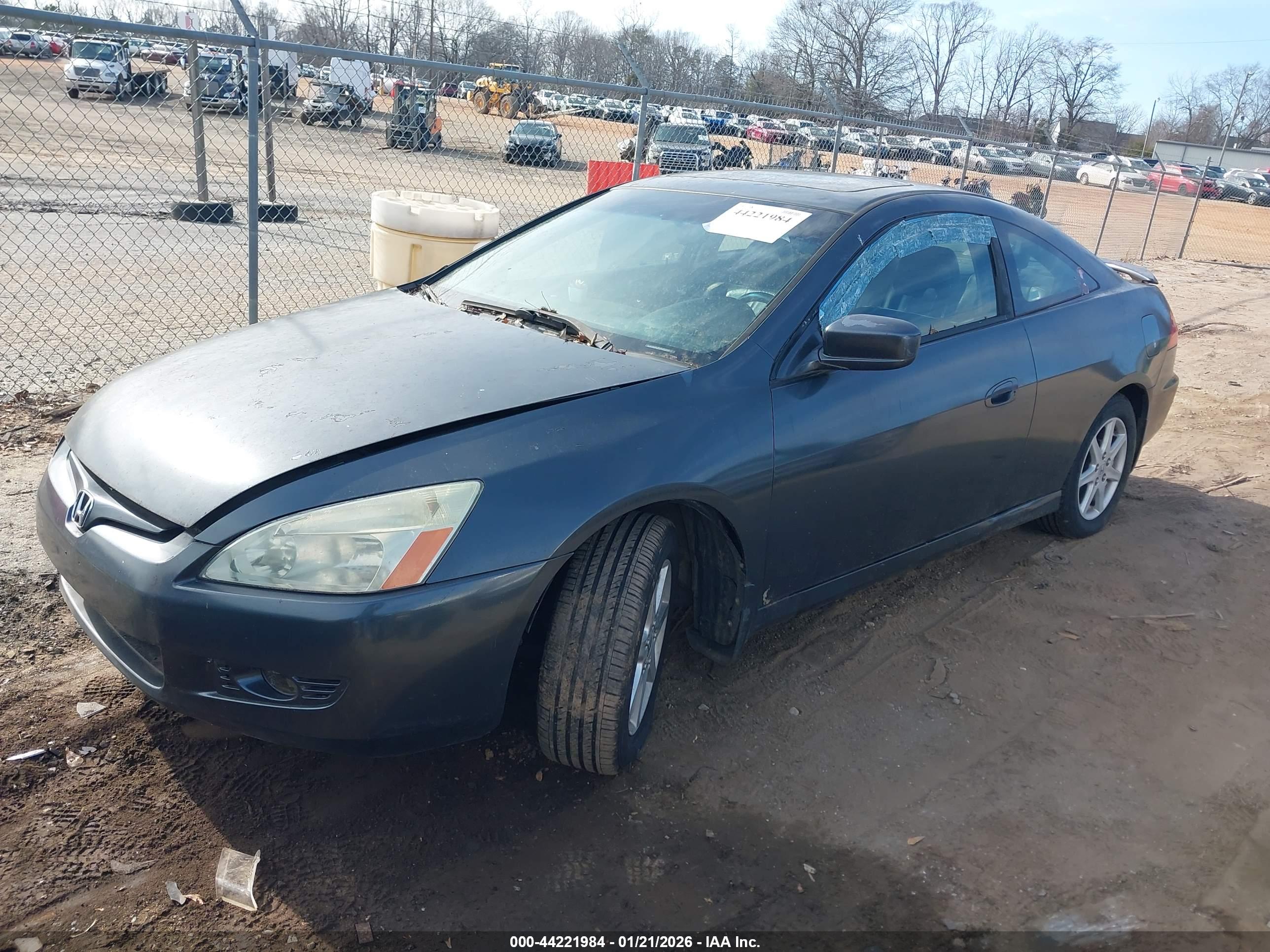 HONDA ACCORD image 2