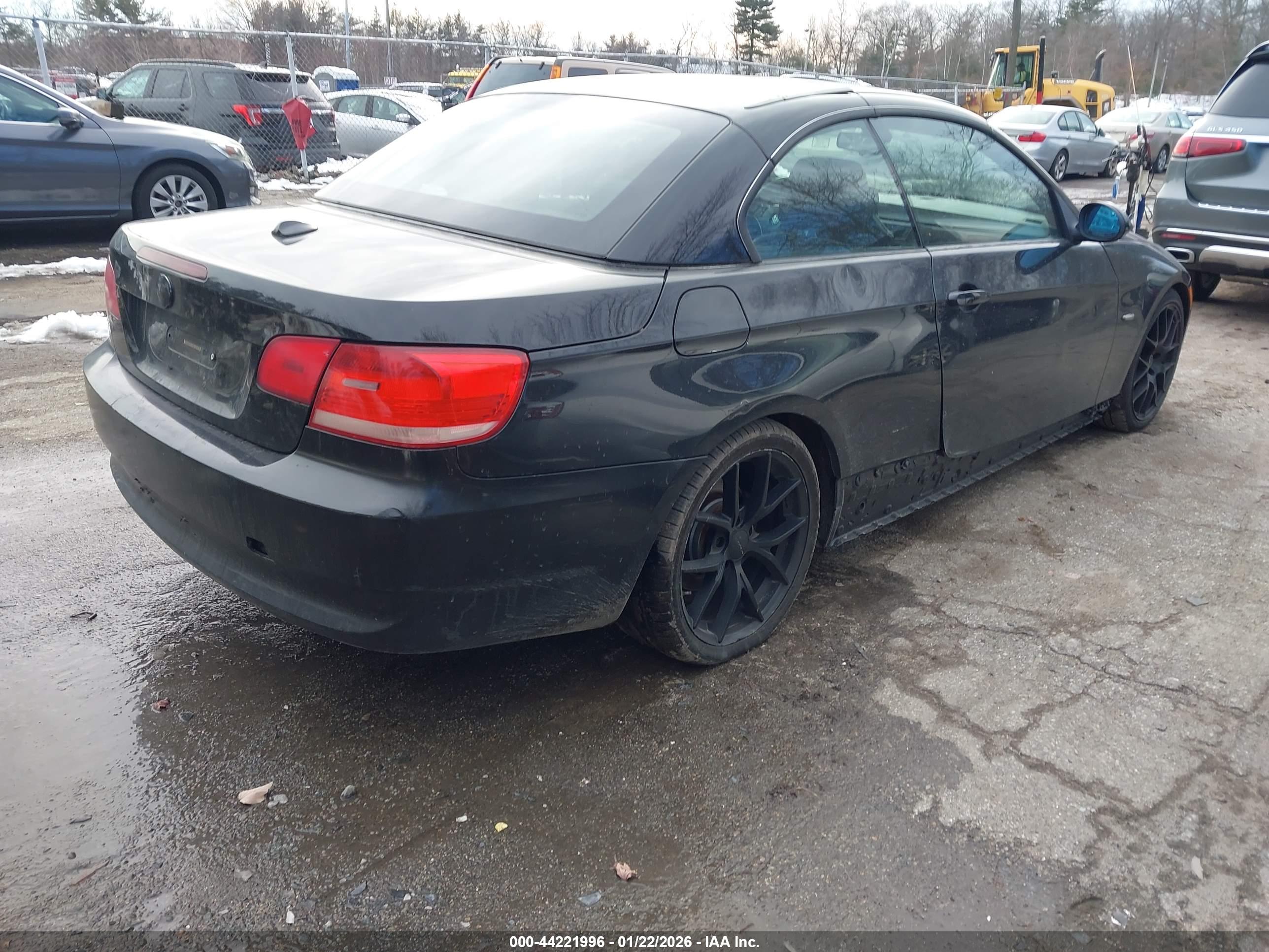 BMW 328I image 4