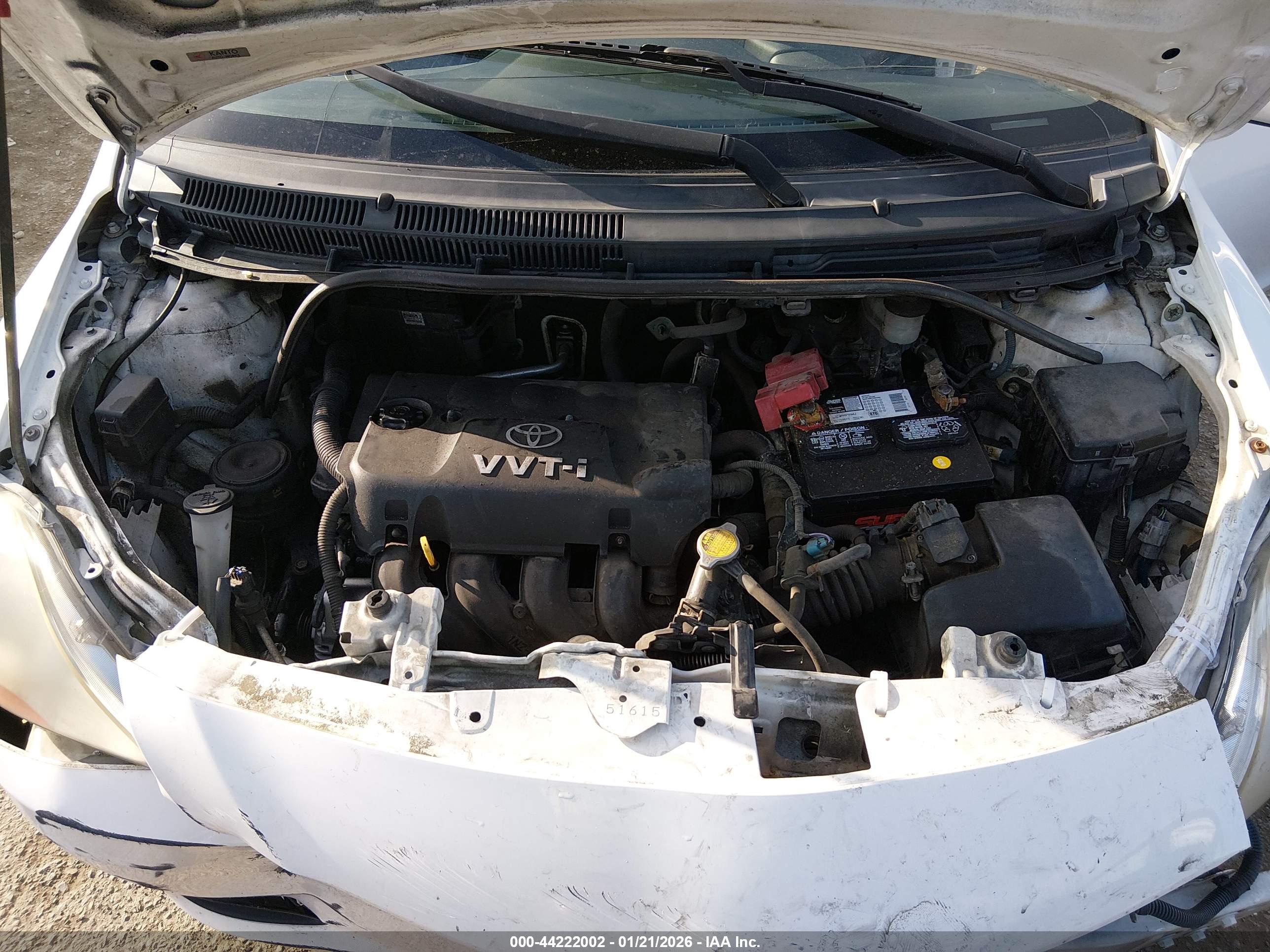 TOYOTA YARIS image 10