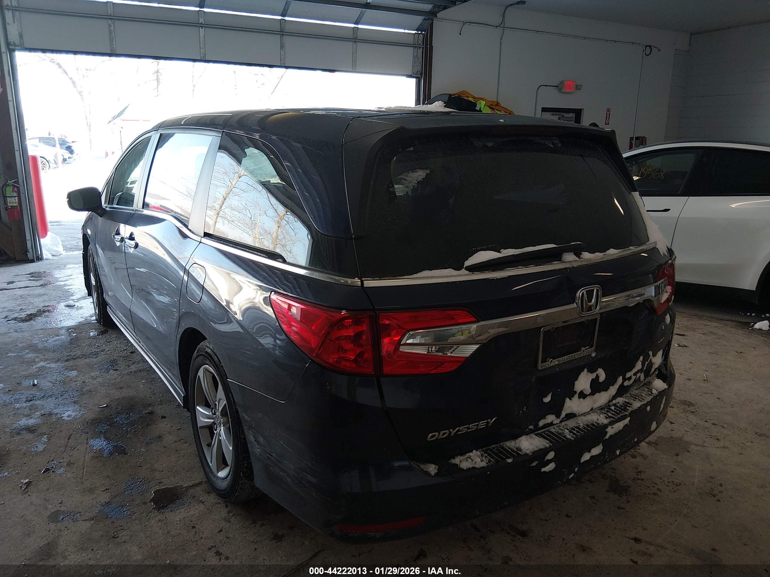 HONDA ODYSSEY image 3