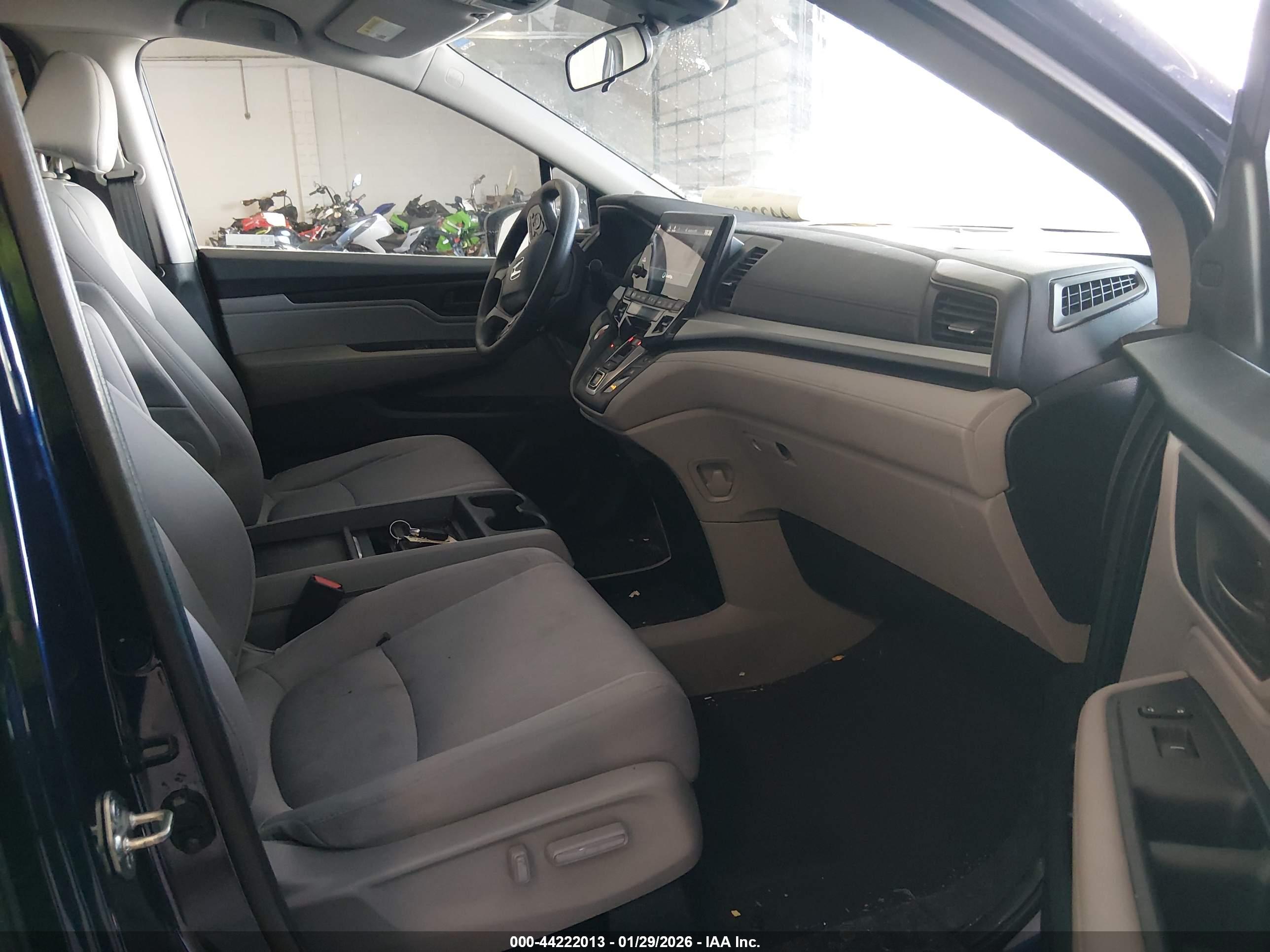 HONDA ODYSSEY image 5