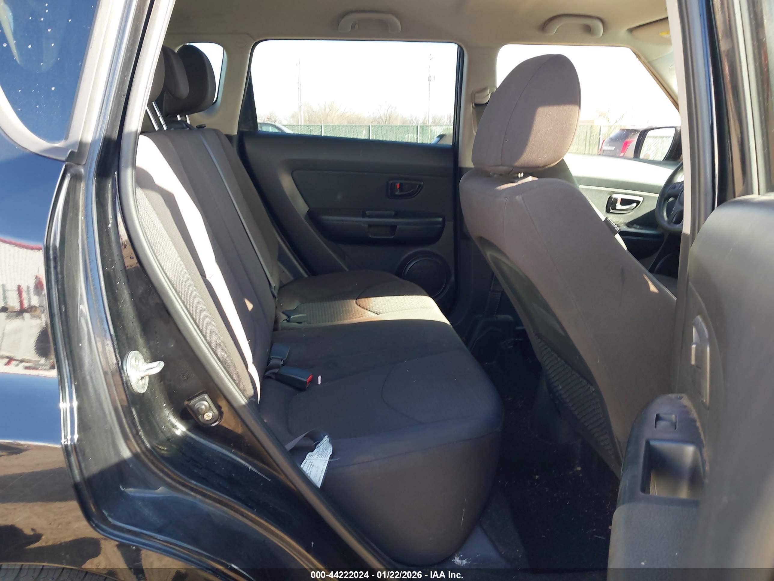 KIA SOUL image 8