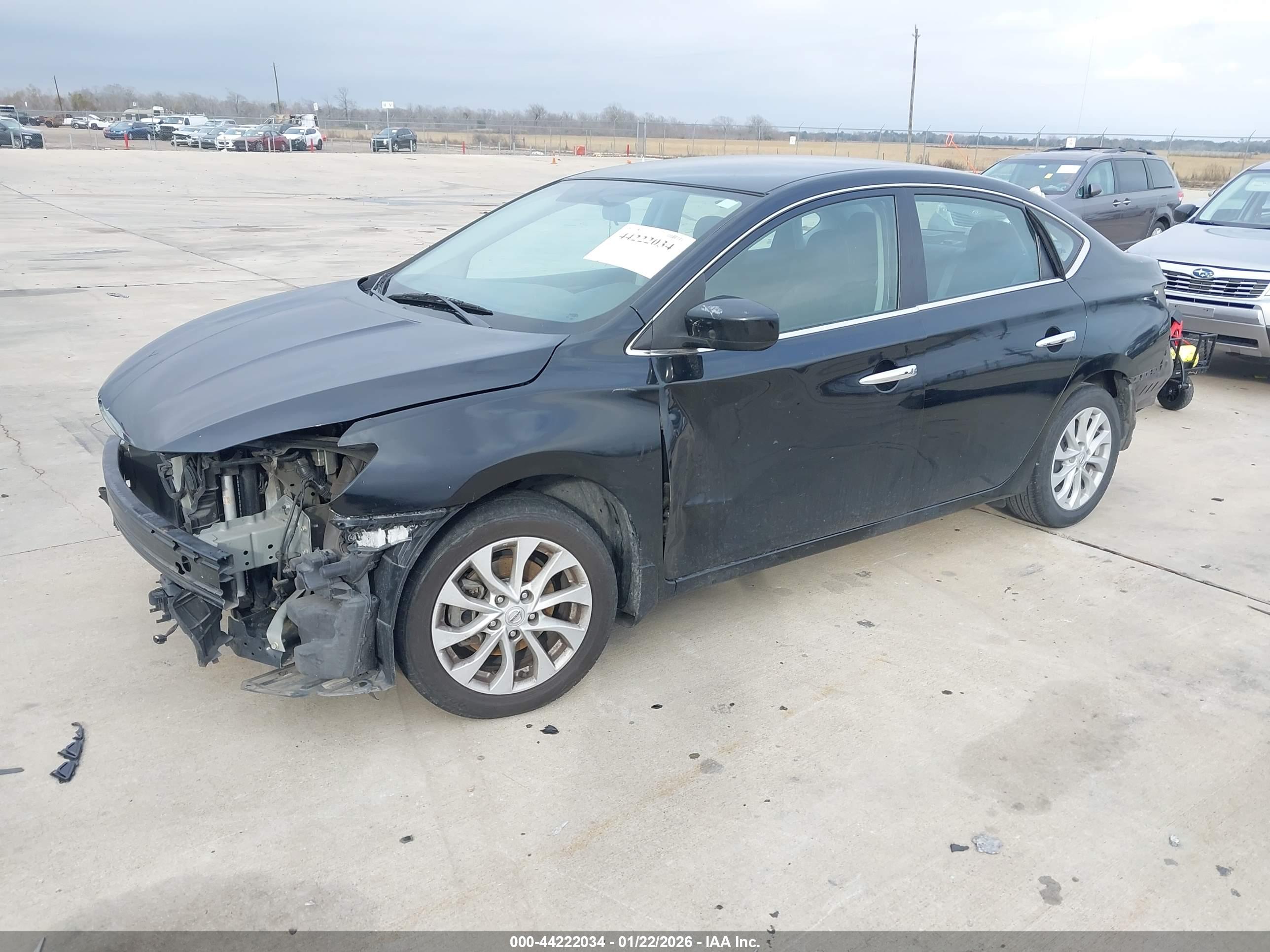 NISSAN SENTRA image 2