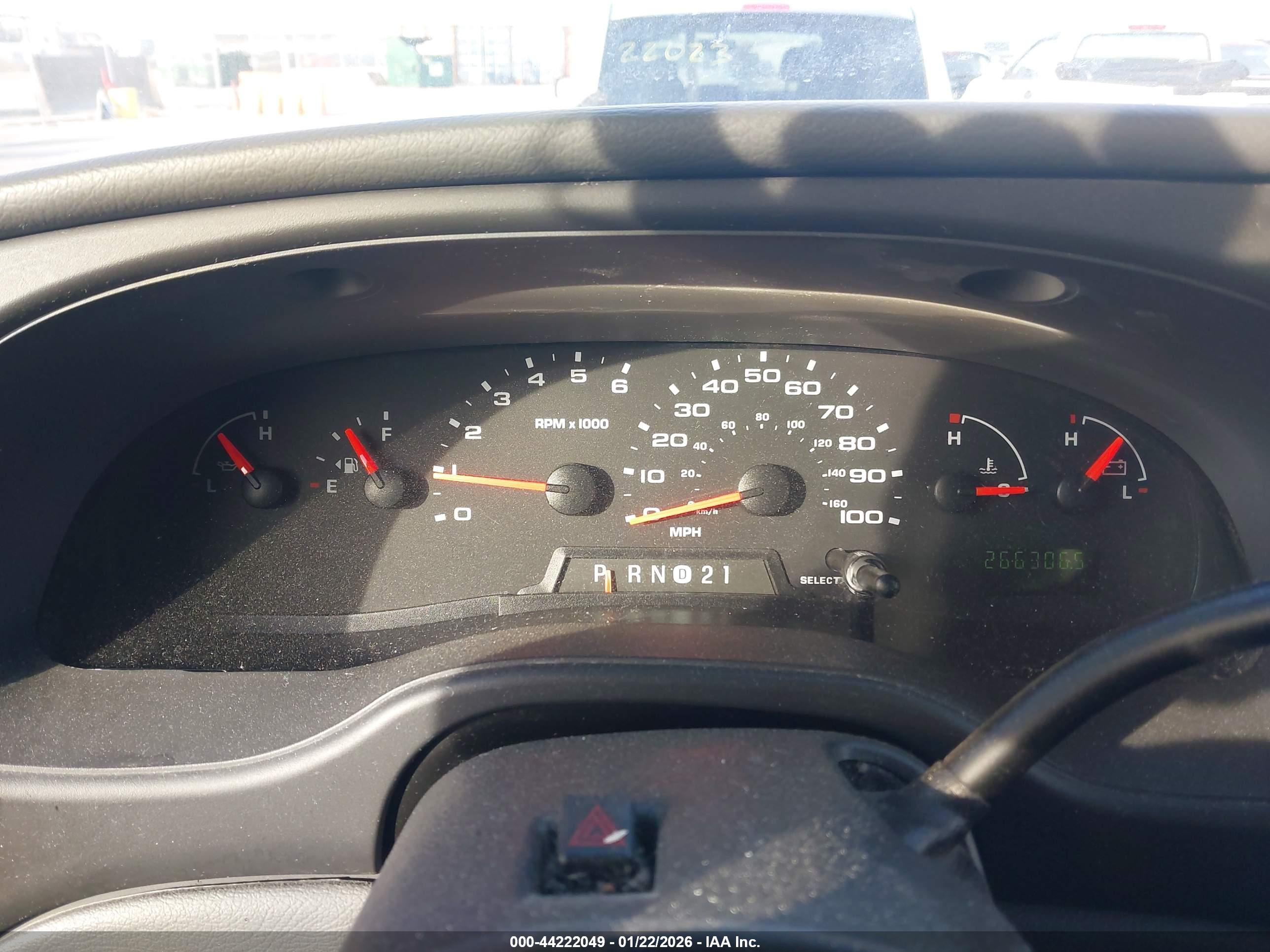 FORD E-350 image 7
