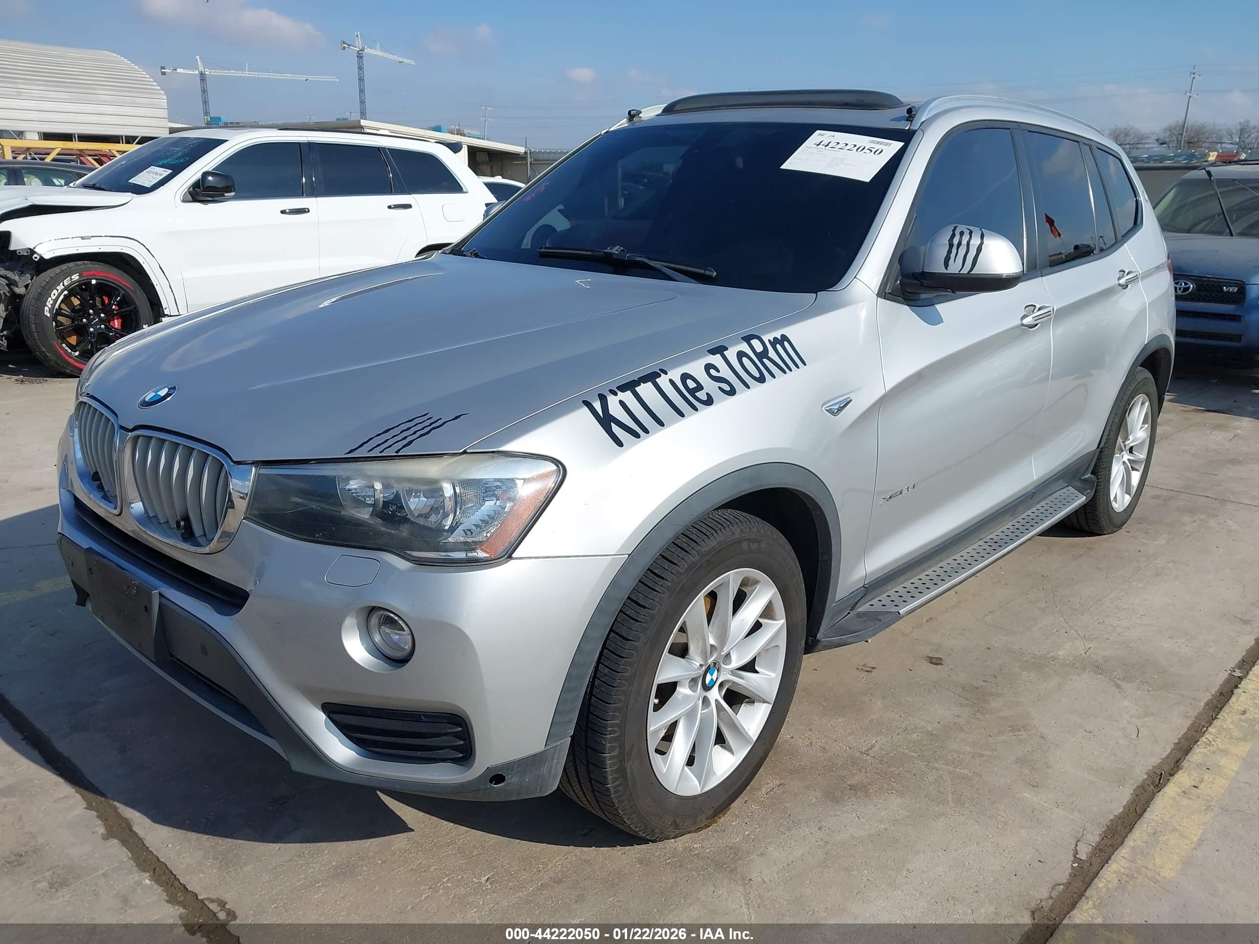 BMW X3 image 2