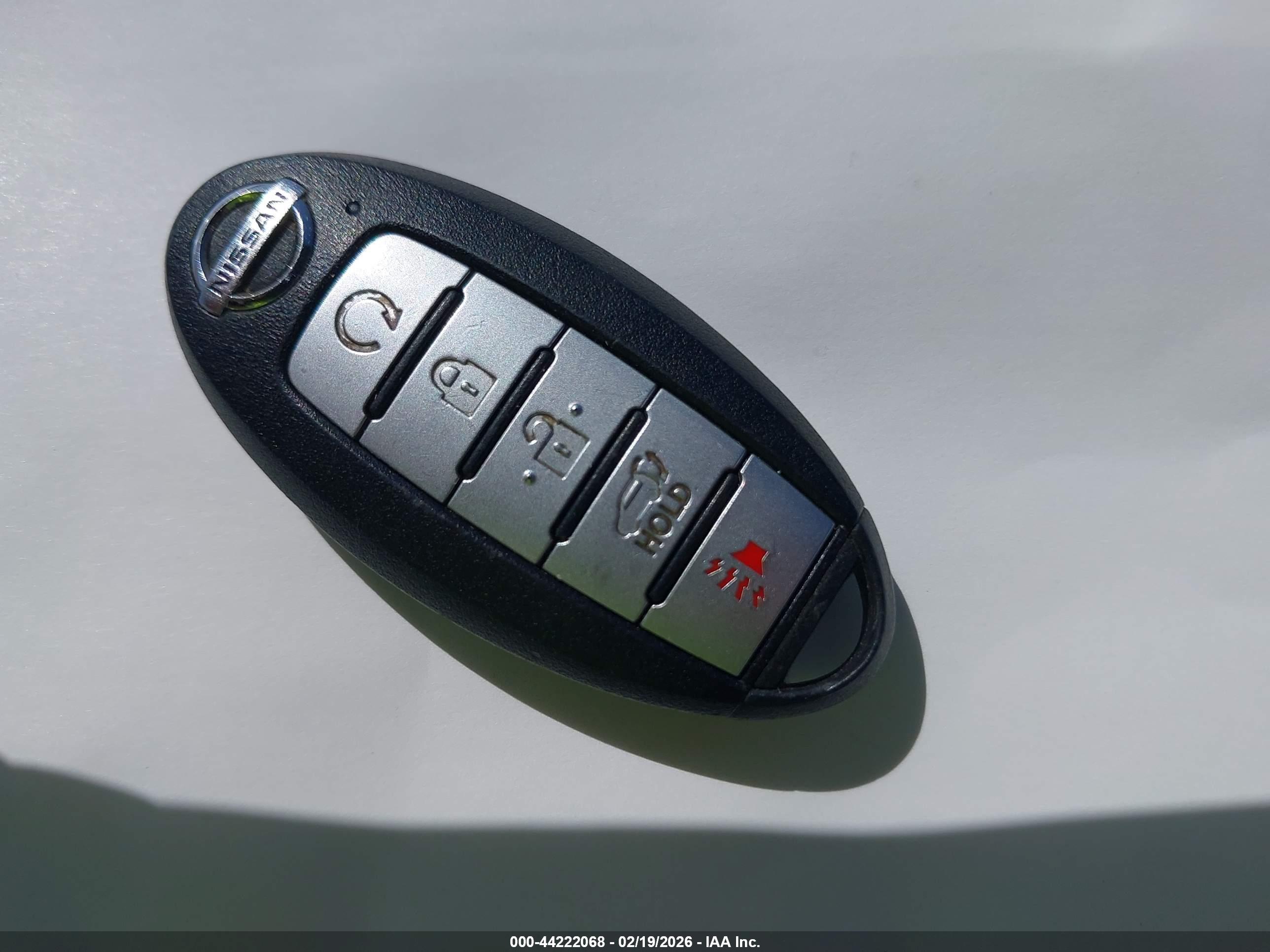 NISSAN ROGUE image 11