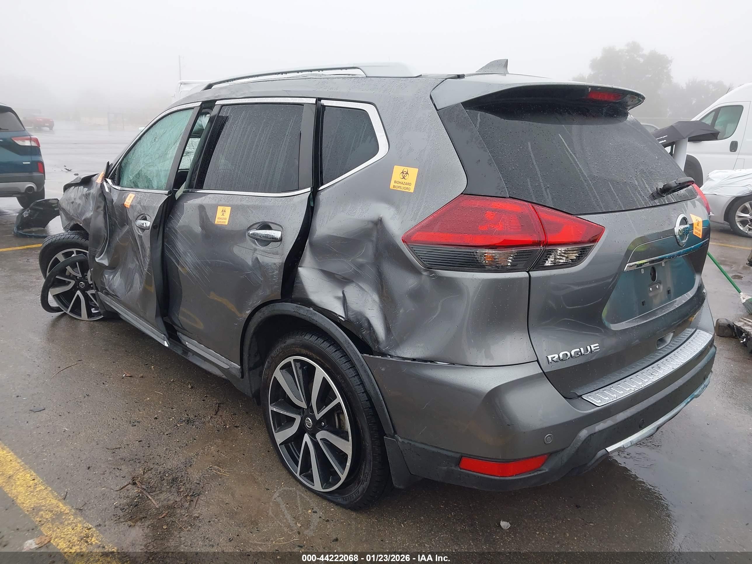 NISSAN ROGUE image 3