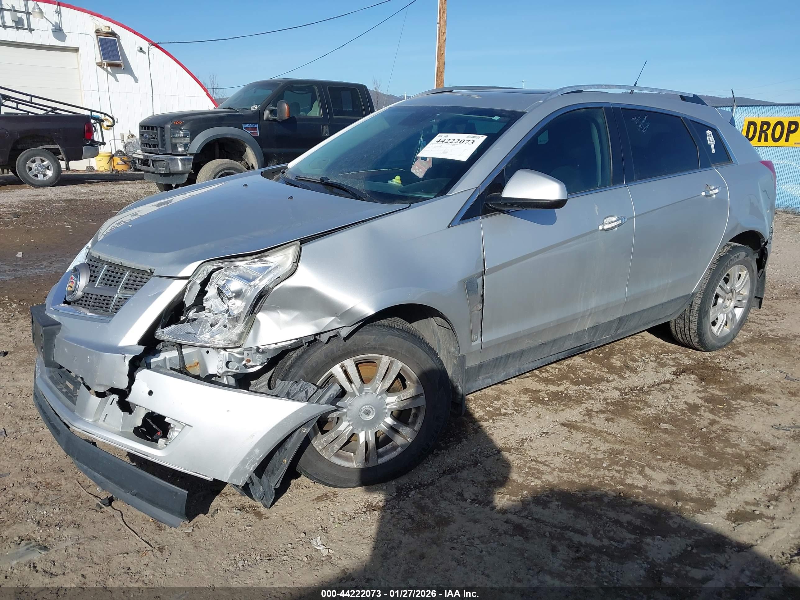 CADILLAC SRX image 2
