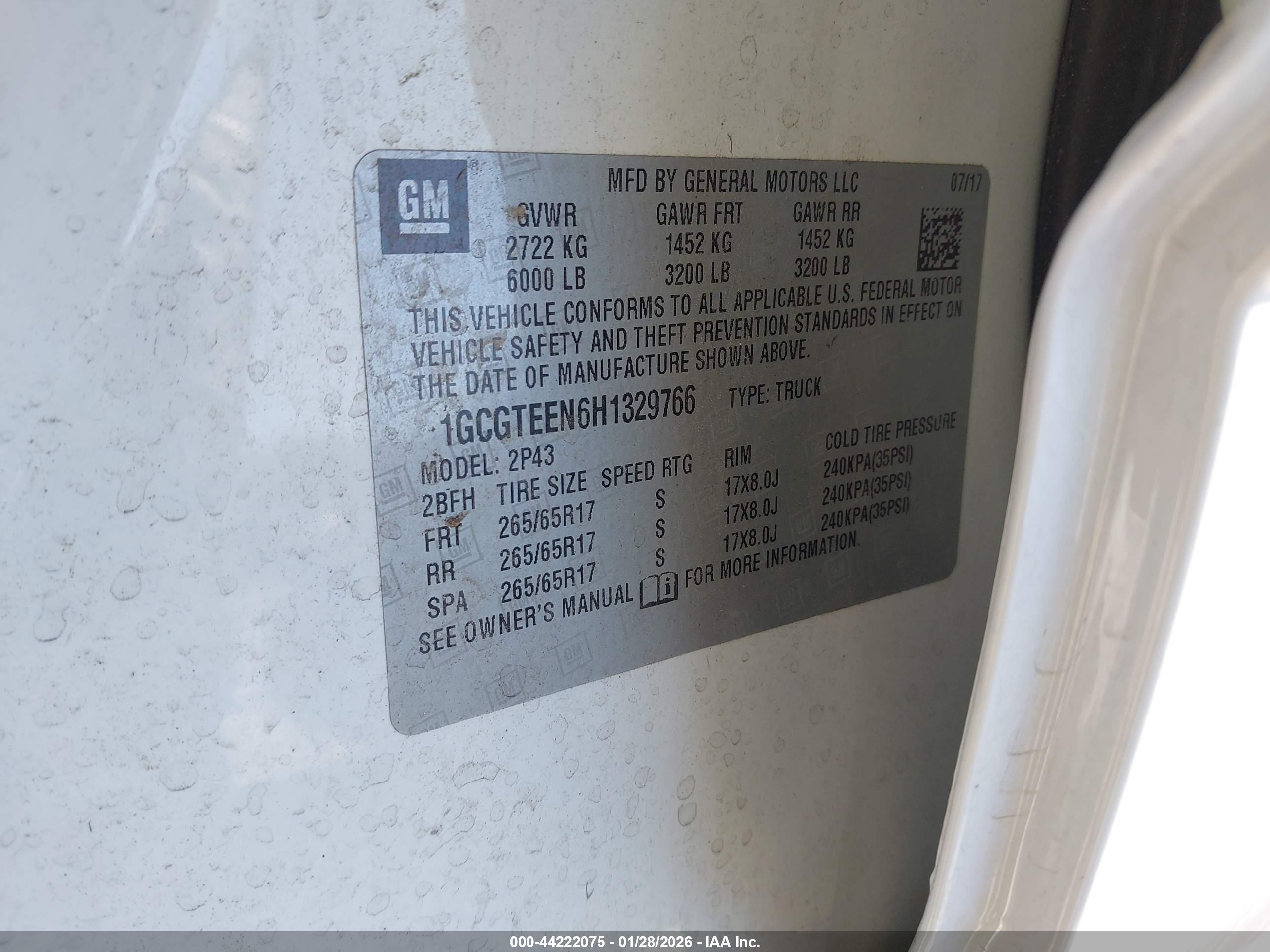CHEVROLET COLORADO image 9