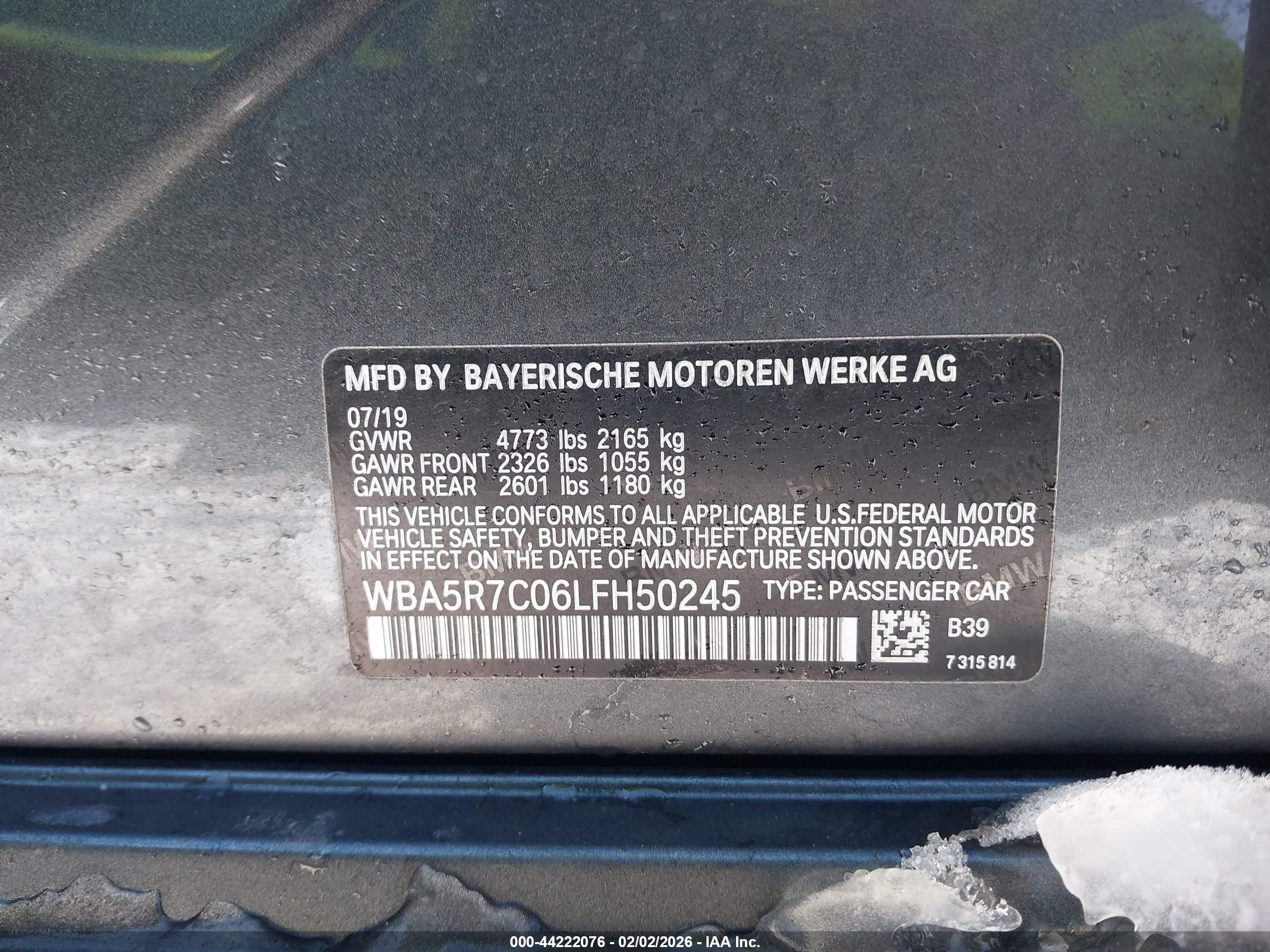BMW 330I image 9