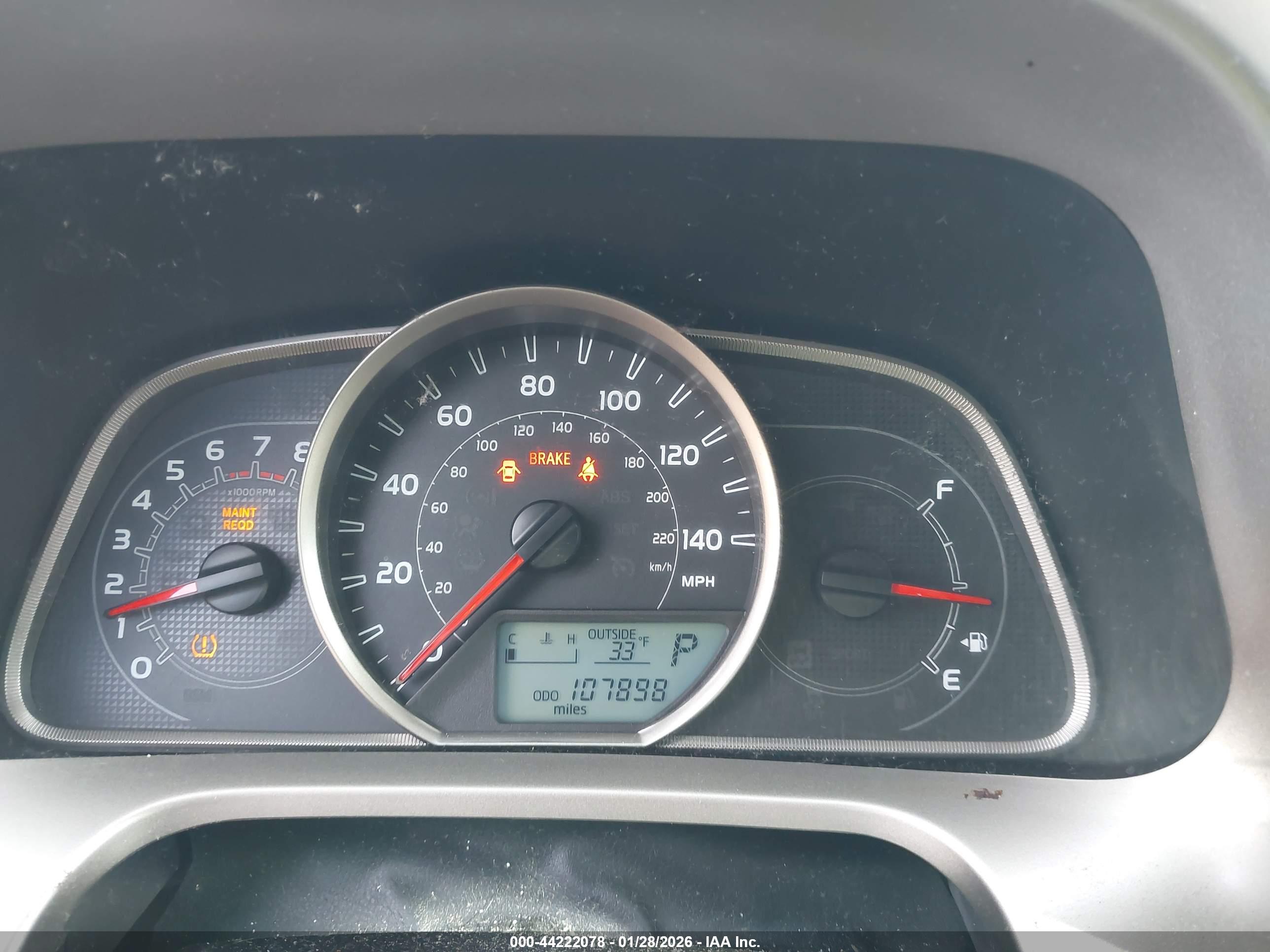 TOYOTA RAV4 image 7