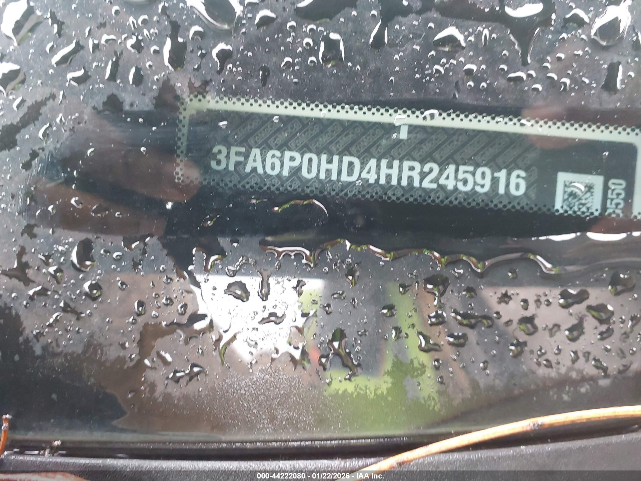 FORD FUSION image 9