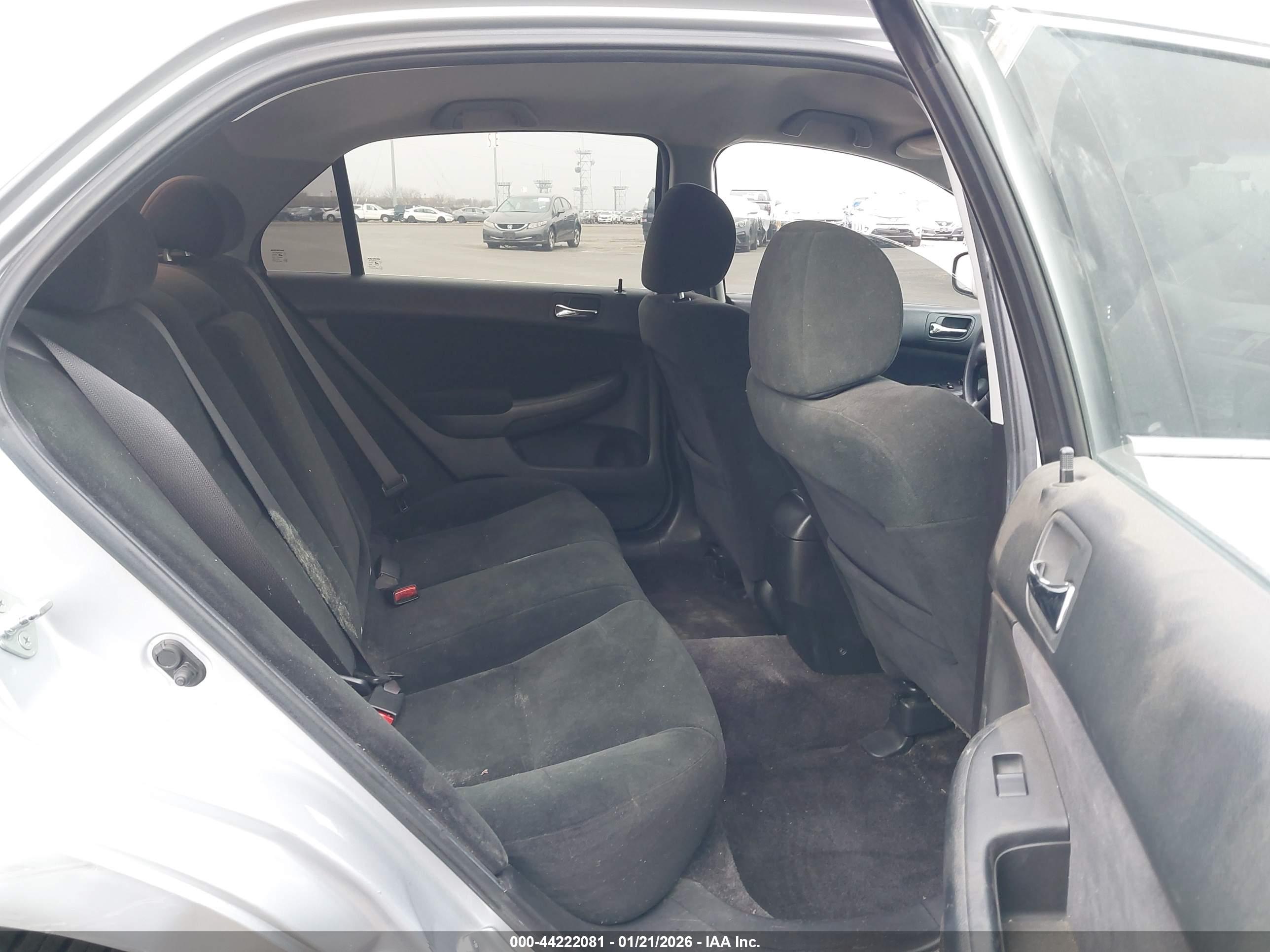 HONDA ACCORD image 8