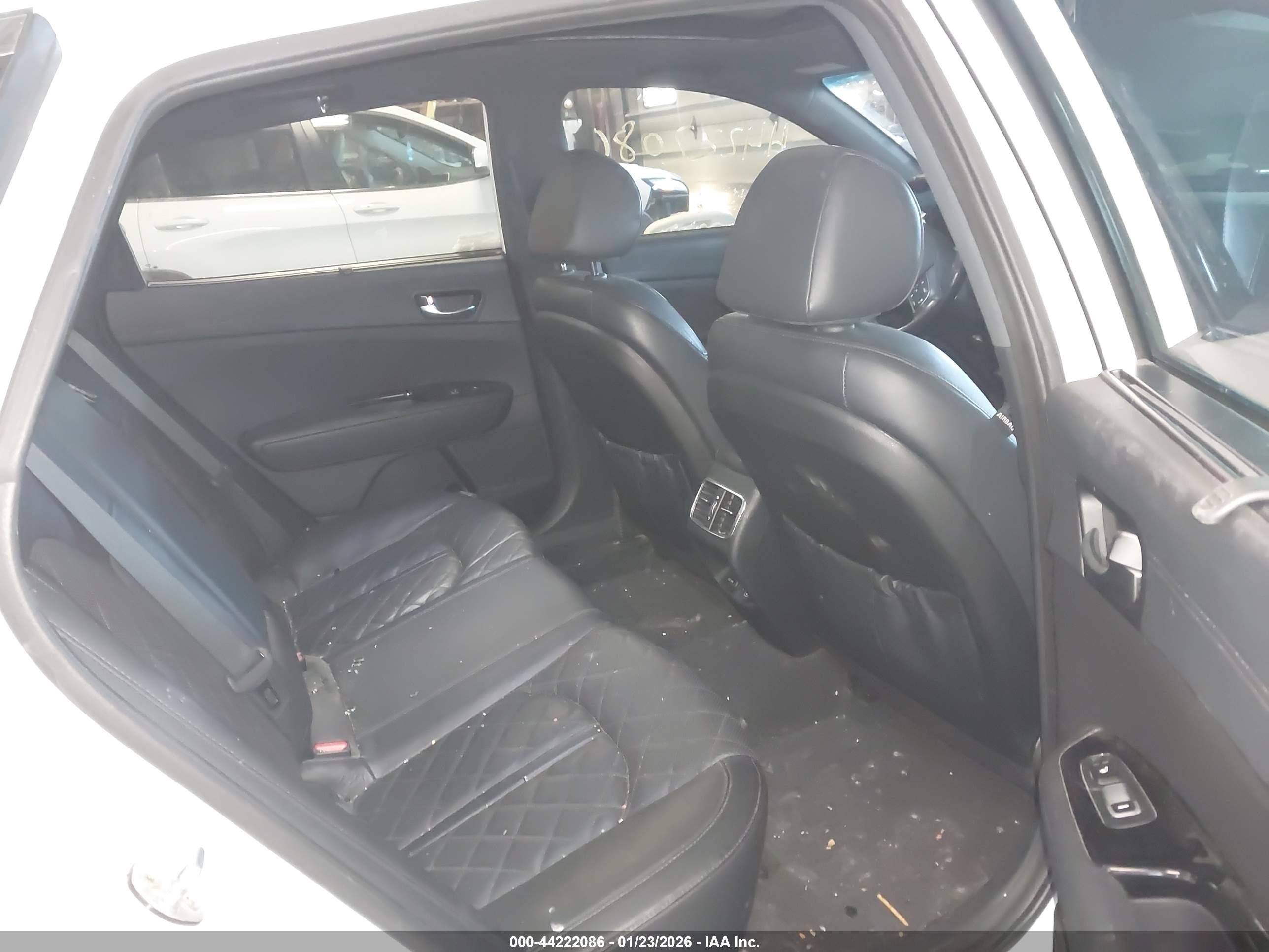 KIA OPTIMA image 8
