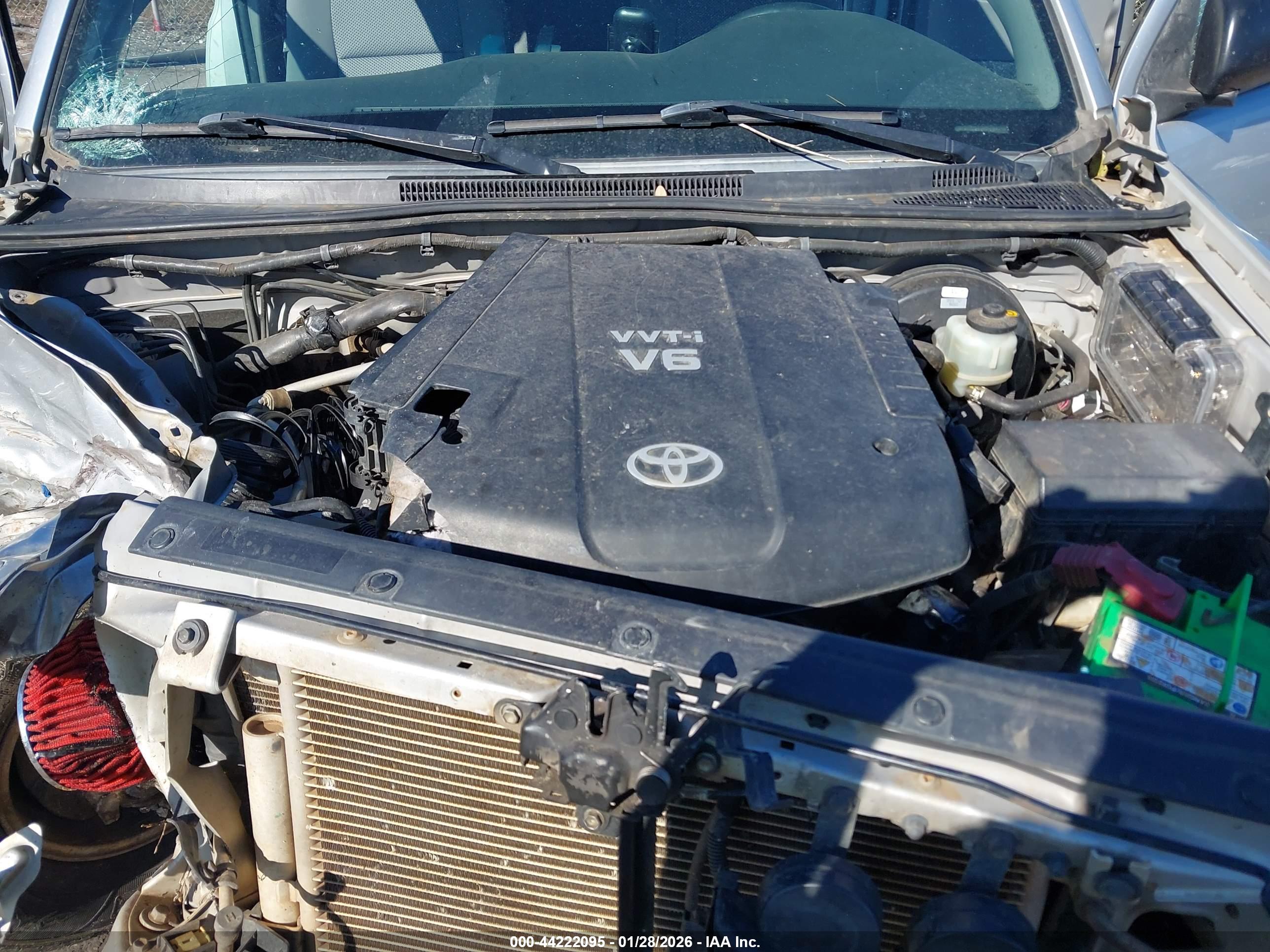 TOYOTA TACOMA image 10